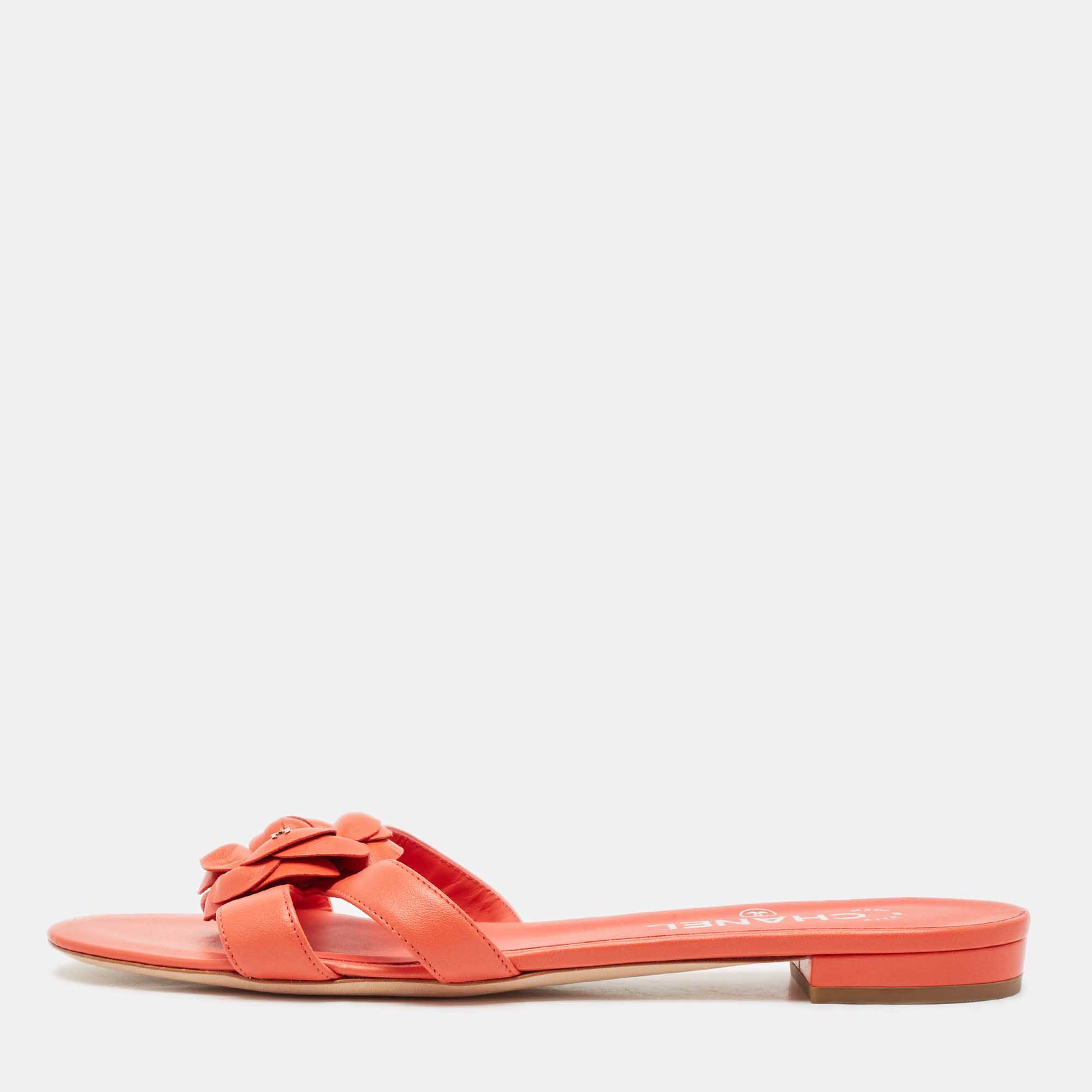 

Chanel Burnt Orange Leather CC Camellia Open Toe Flat Slides Size