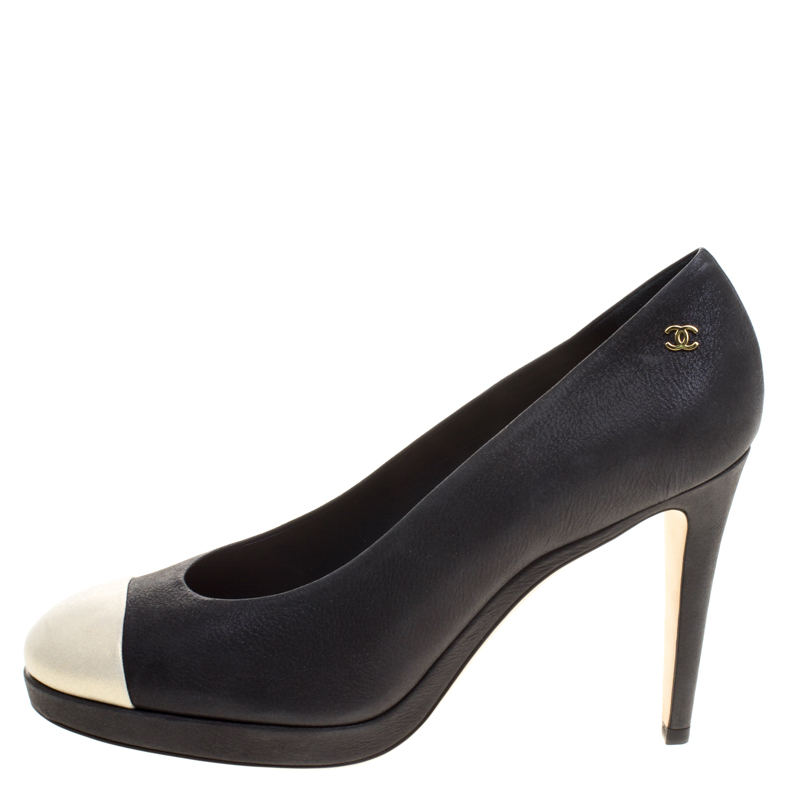

Chanel Two Tone Leather Cap Toe Platform Pumps Size, Black