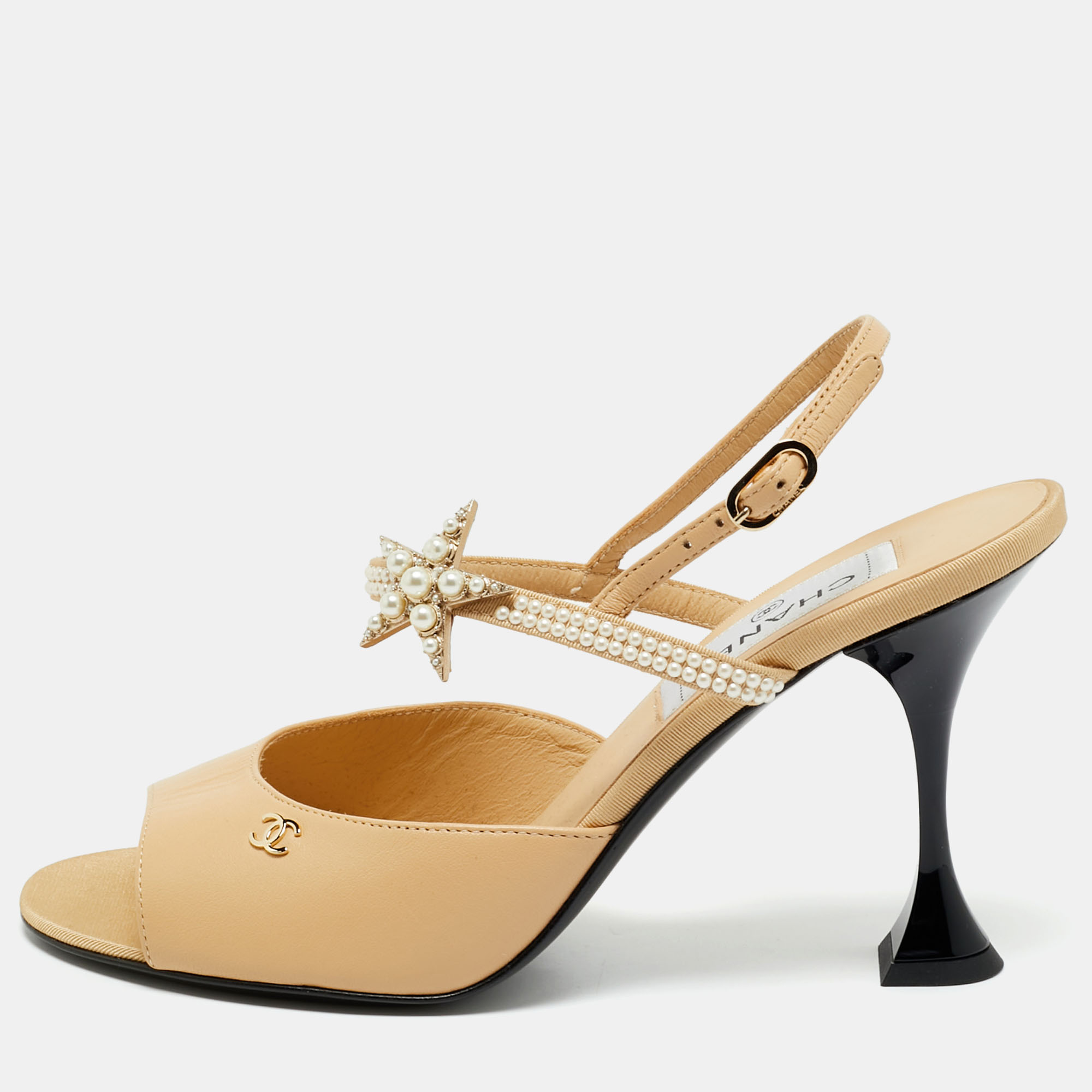 

Chanel Beige Leather and Canvas Ankle Strap Sandals Size