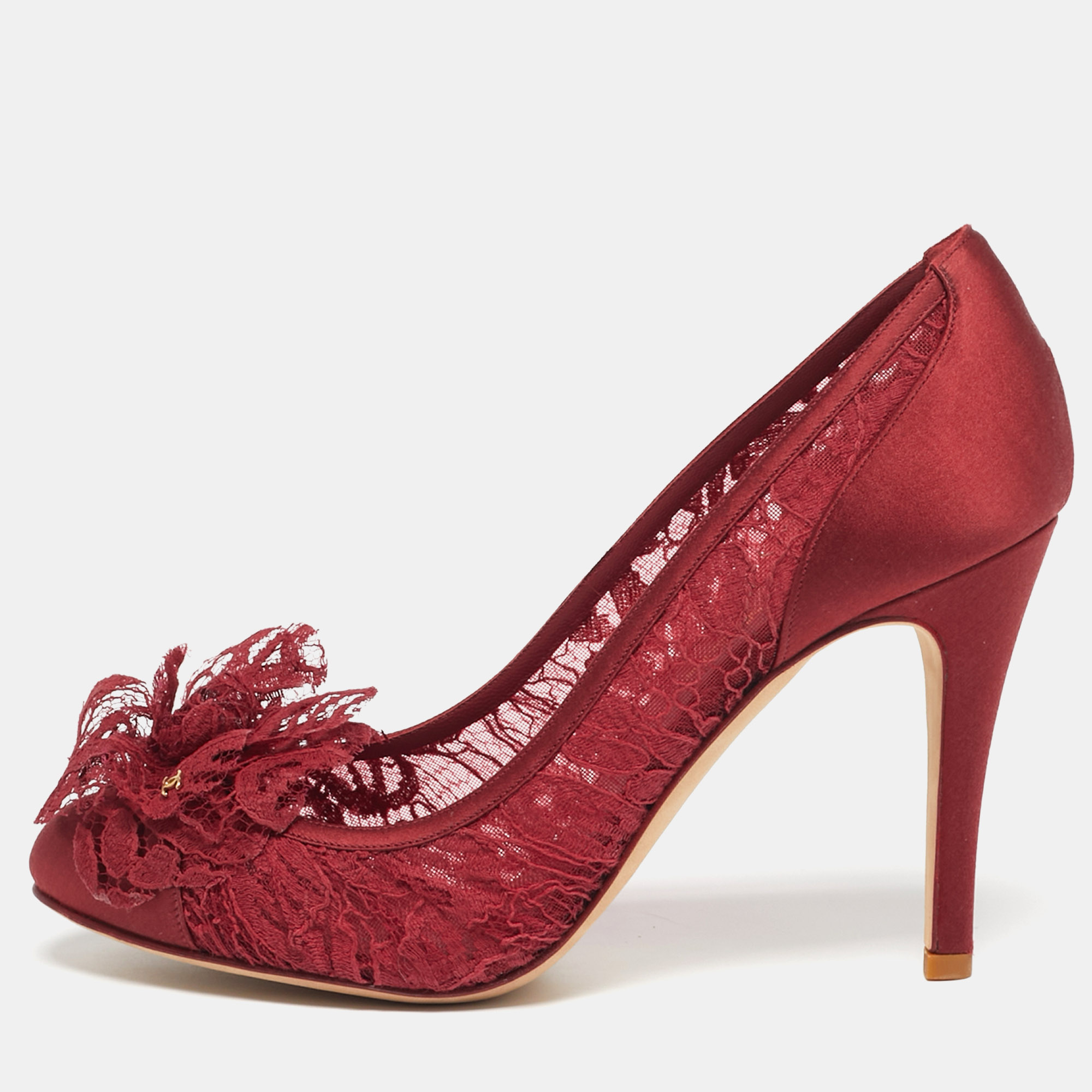 

Chanel Escarpins Size  Red Lace and Satin Peep Toe Pumps