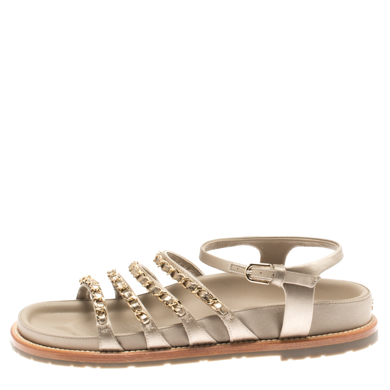 

Chanel Beige Satin Chain Detail Ankle Strap Flat Sandals Size