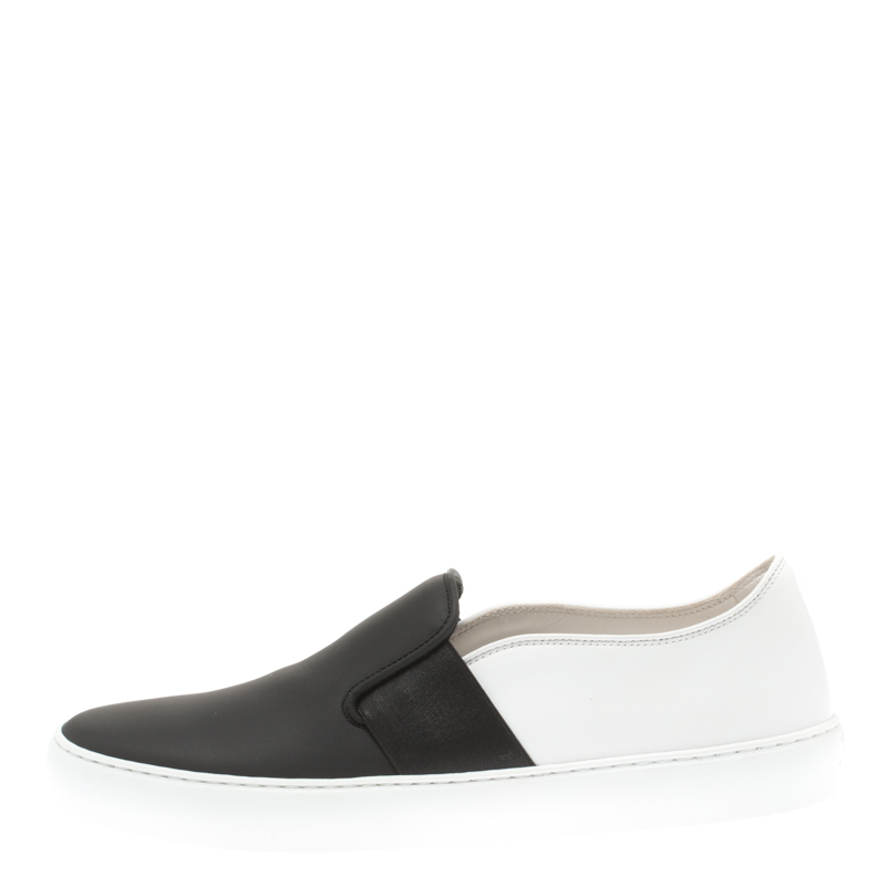 

Chanel Monochrome Leather Slip On Sneakers Size, Black