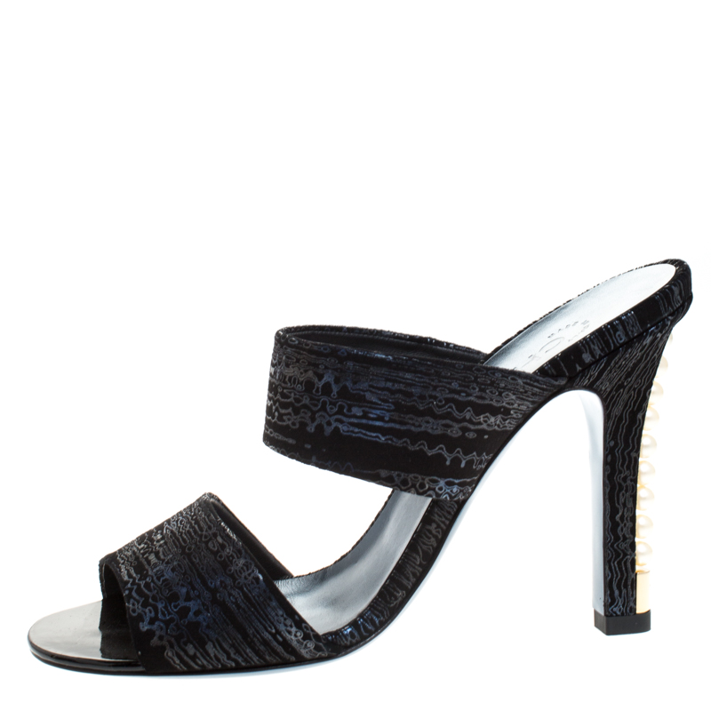 

Chanel Black Suede Open Toe Pearl Embellished Heels Sandals Size