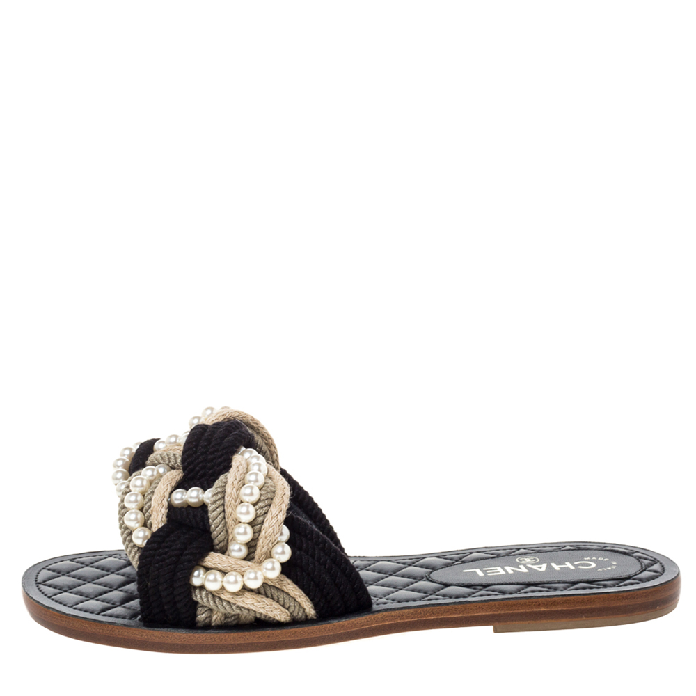 

Chanel Two Tone Rope With Faux Pearls Cuba Flat Slide Size, Black