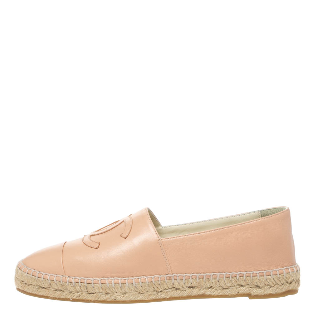 

Chanel Beige Leather CC Espadrille Flats Size