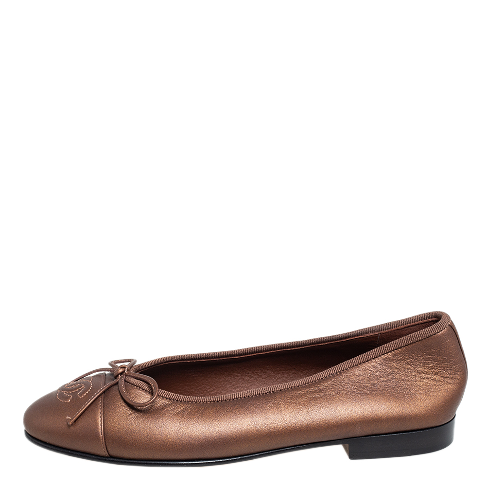 

Chanel Metallic Brown Leather Ballet Flats Size