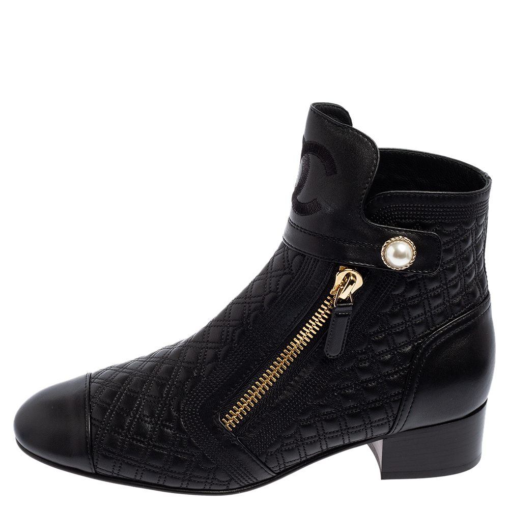 

Chanel Black Quilted Leather Pearl Embellished Ankle Boots Size