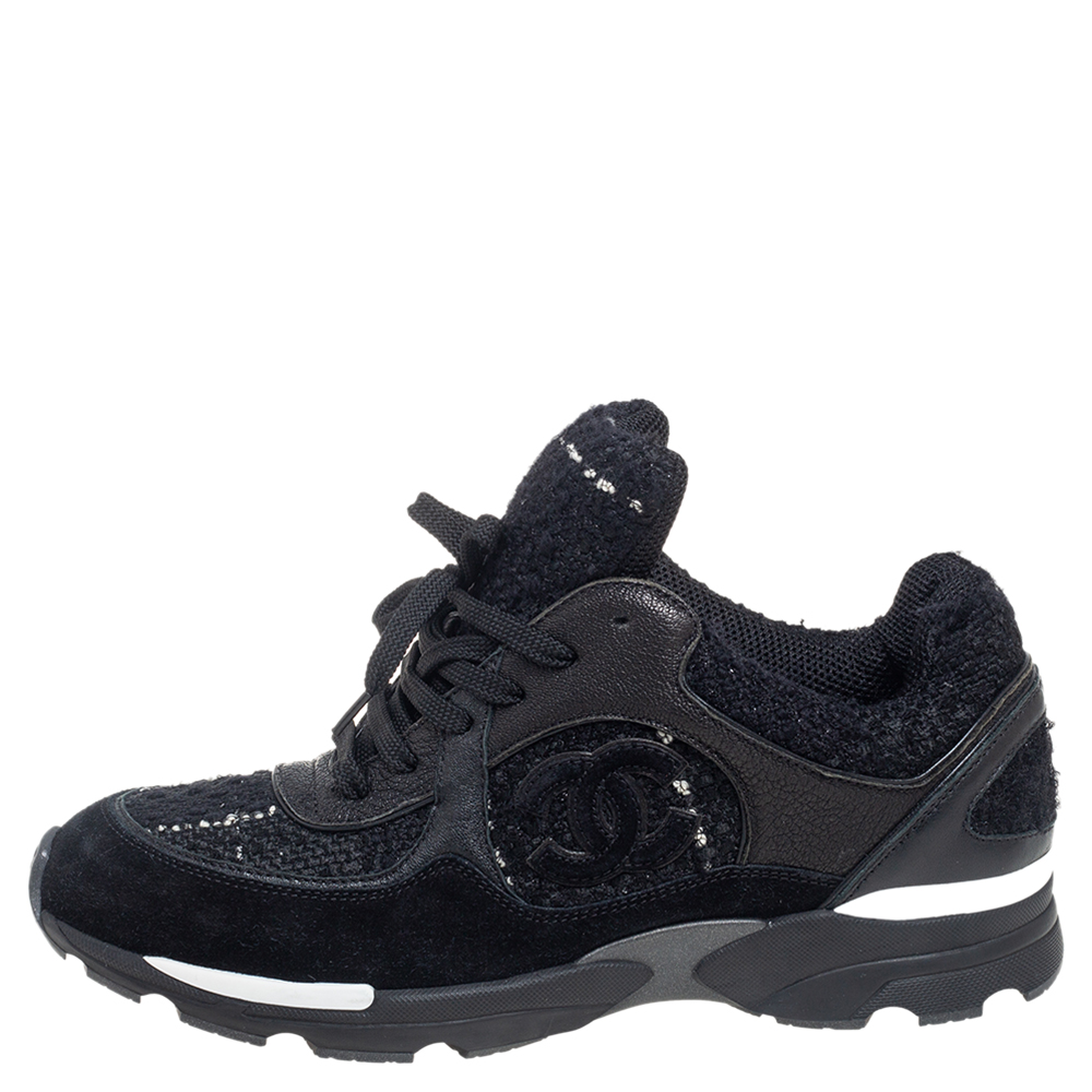 

Chanel Black Leather and Suede CC Logo Lace Up Sneakers Size