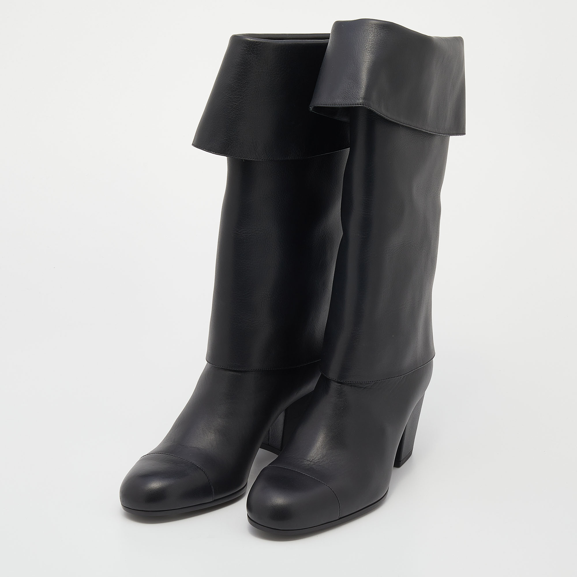 

Chanel Black Leather CC Cap Toe Mid Calf Riding Boots Size