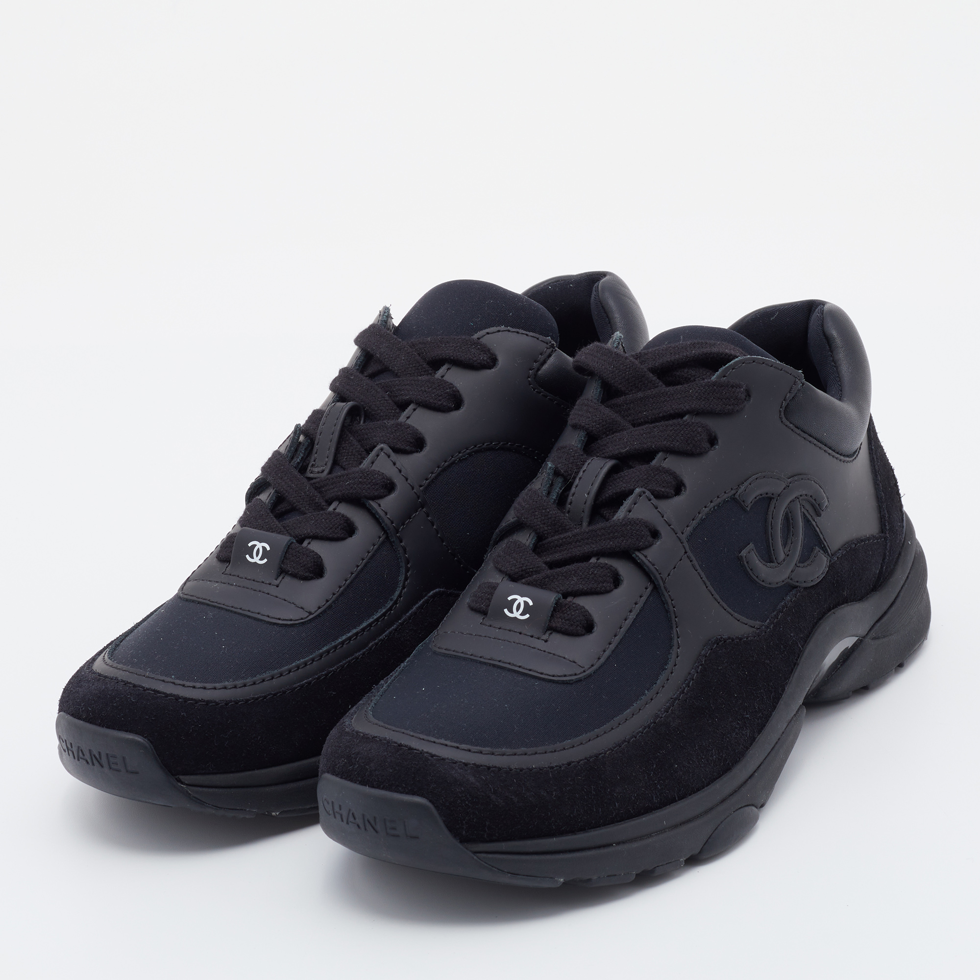 

Chanel Black Neoprene/Leather and Suede CC Lace-Up Sneakers Size