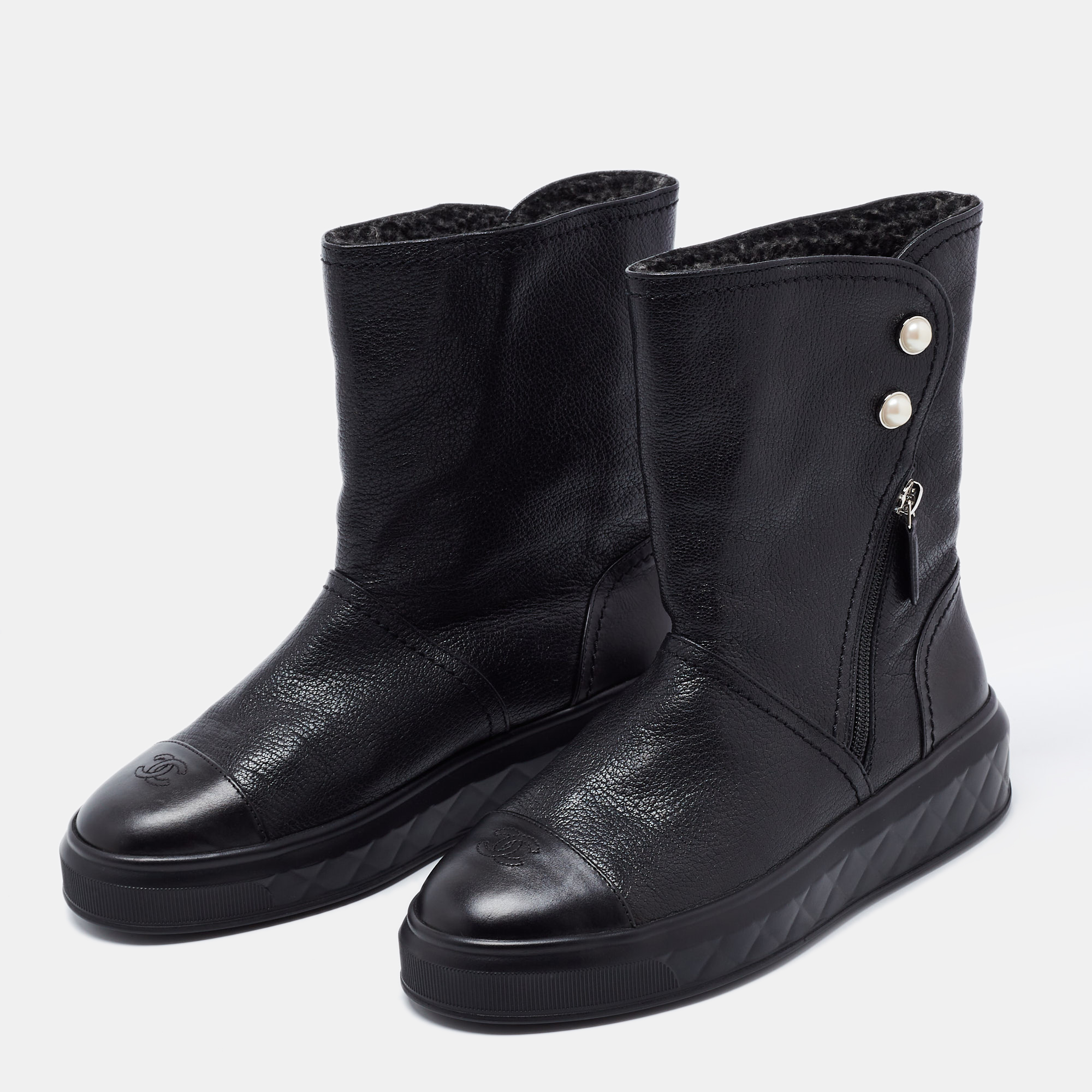 

Chanel Black Leather CC Sneaker Boots Size