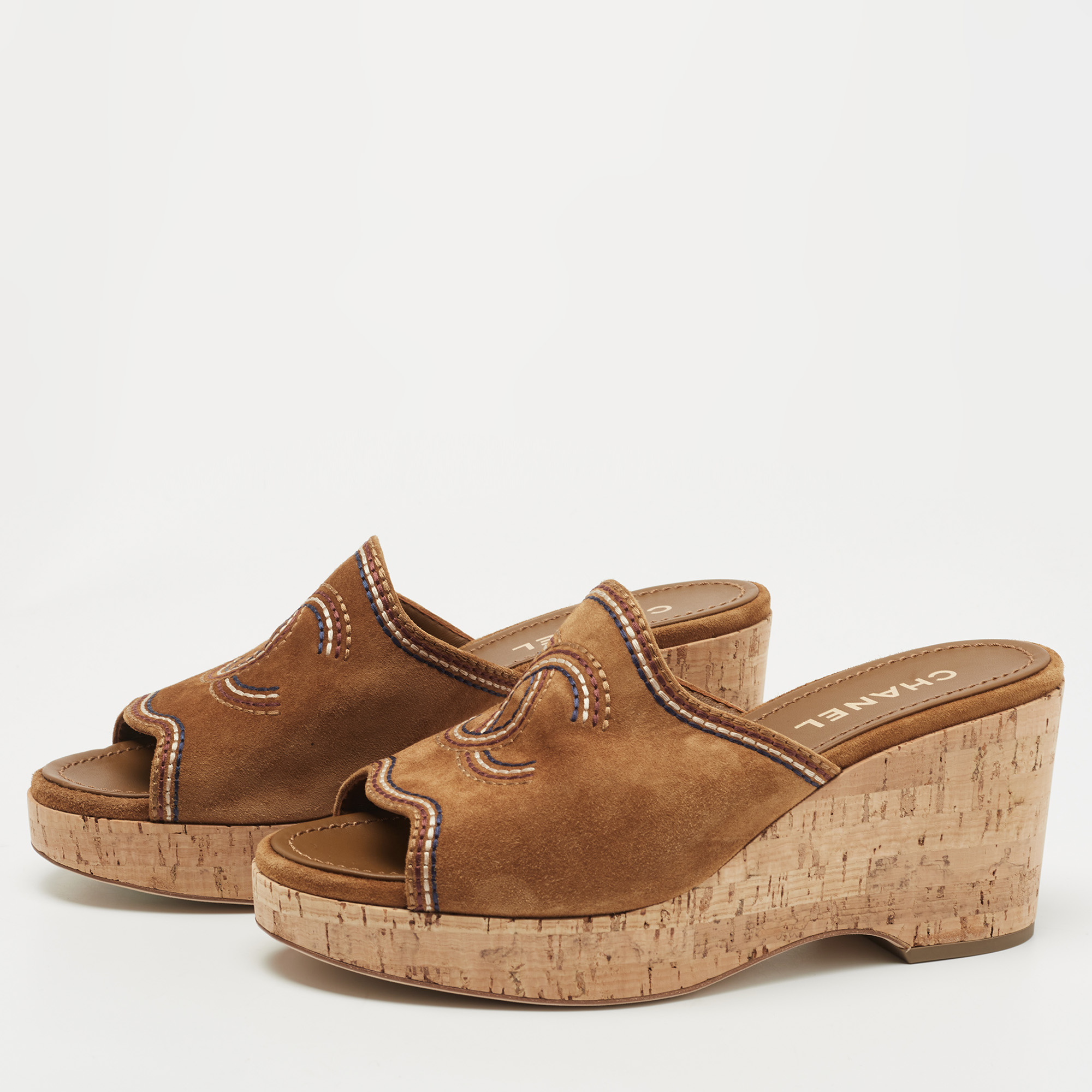 

Chanel Brown Suede CC Cork Wedge Slide Sandals Size