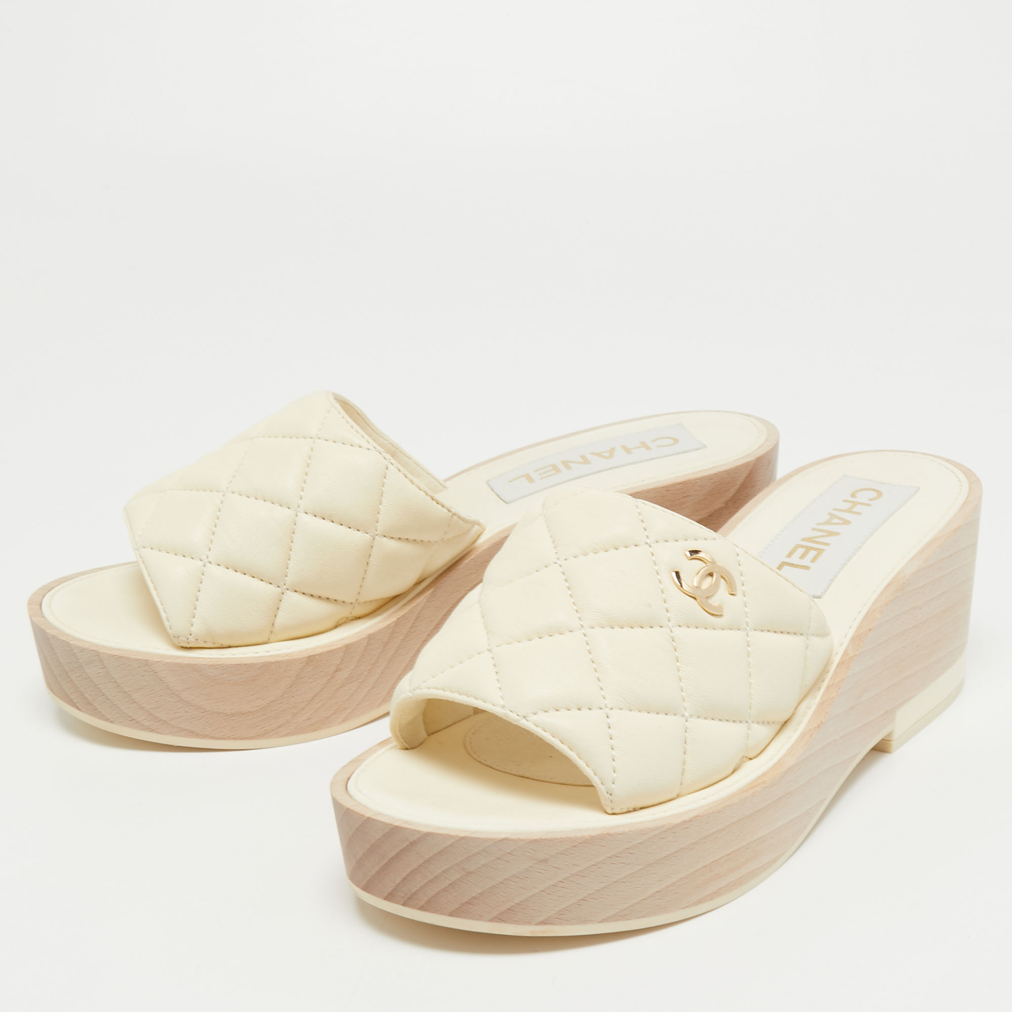 Chanel Cream Quilted Leather CC Platform Slide Sandals Size