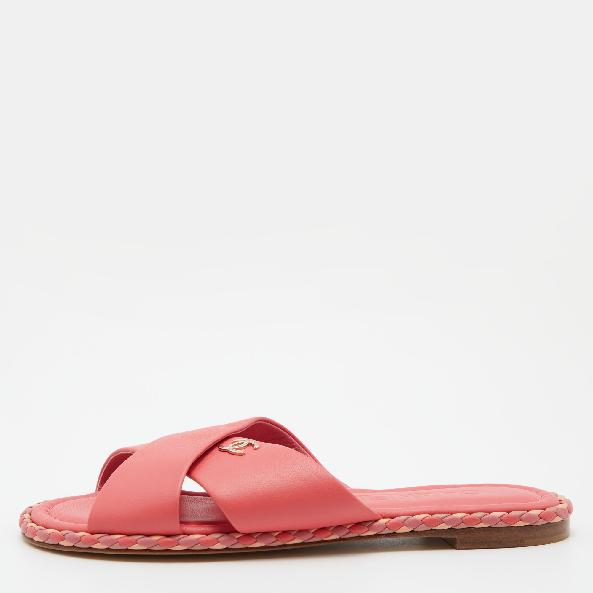Pre Owned Chanel Peach Leather Braided Trim Criss Cross CC Flat Slides Size 36