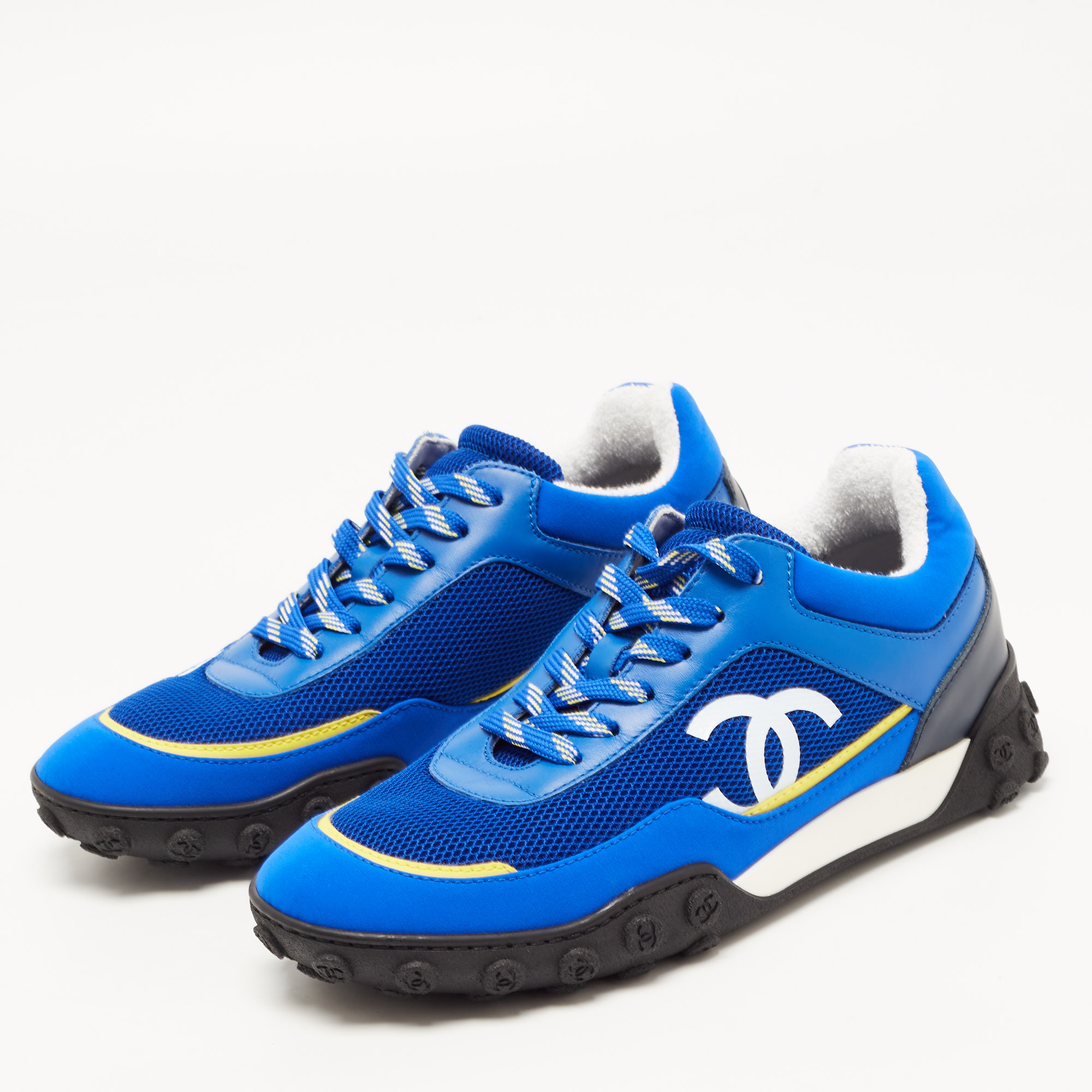 

Chanel Blue/White Mesh and Leather CC Low Top Sneakers Size
