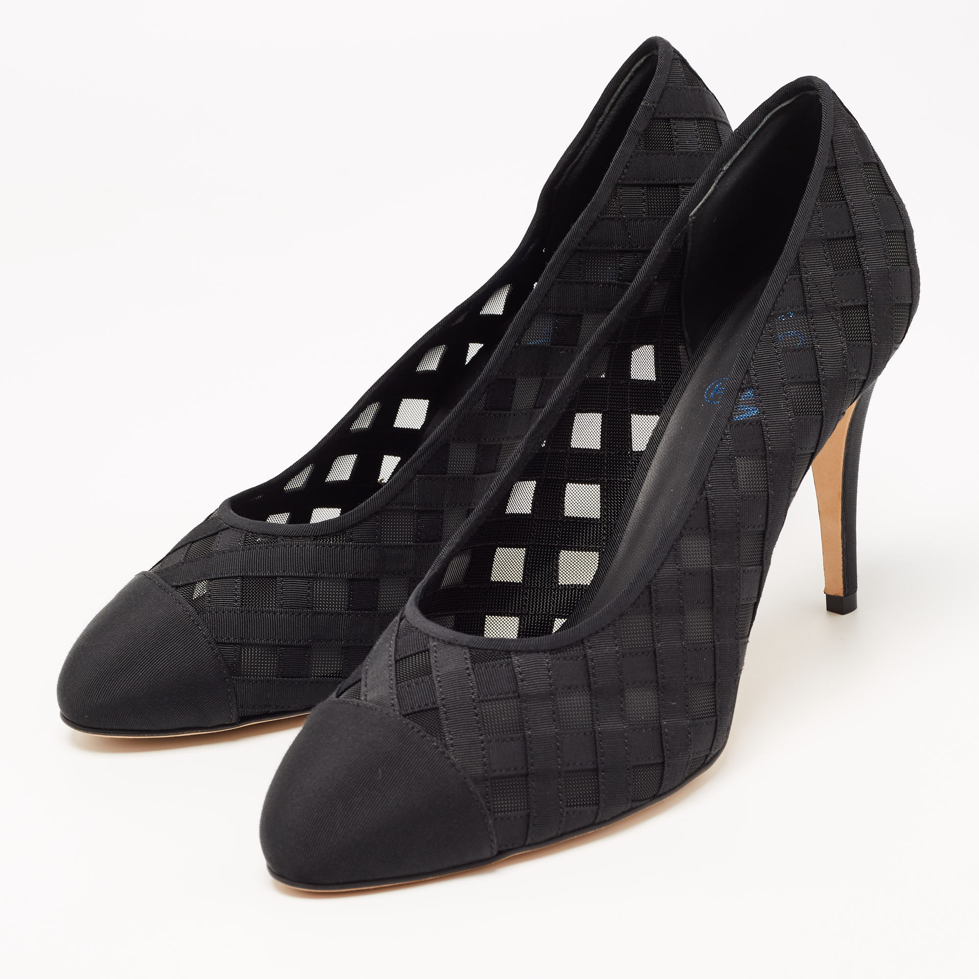 

Chanel Black Mesh and Canvas CC Pumps Size