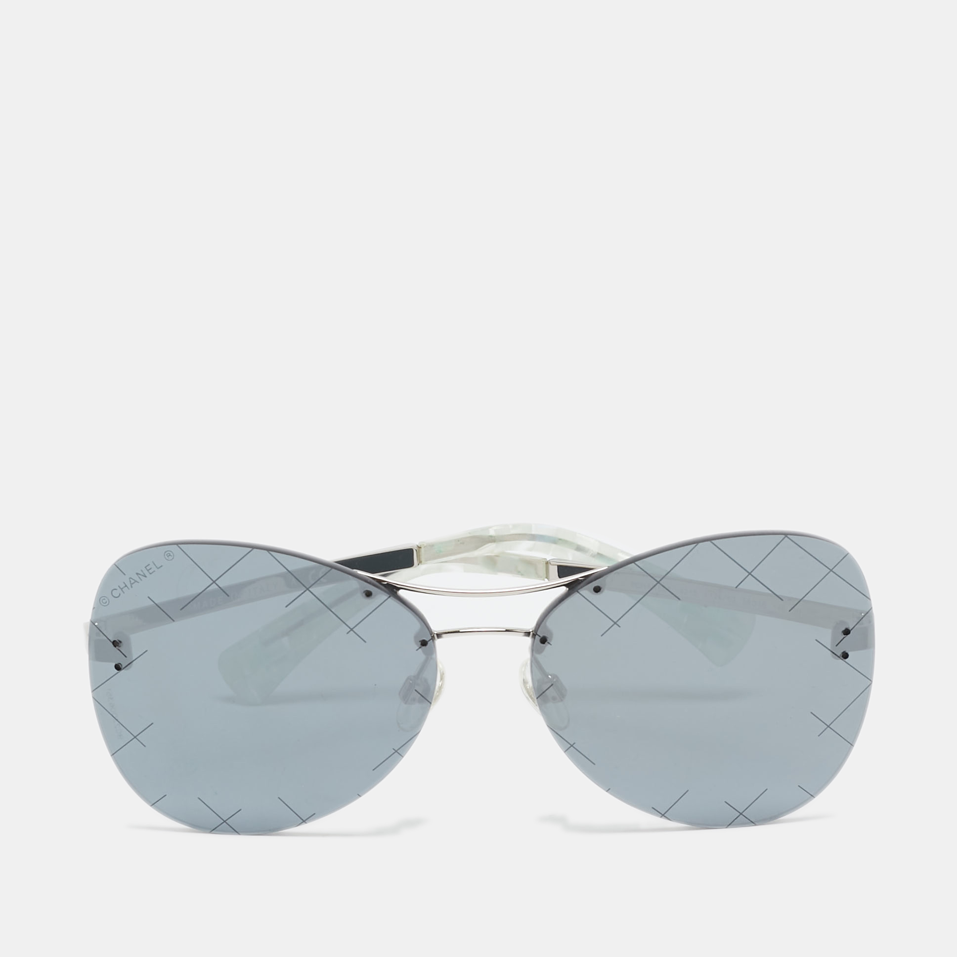 

Chanel Silver/Black 4218 Mirror Quilted Rimless Aviator Sunglasses
