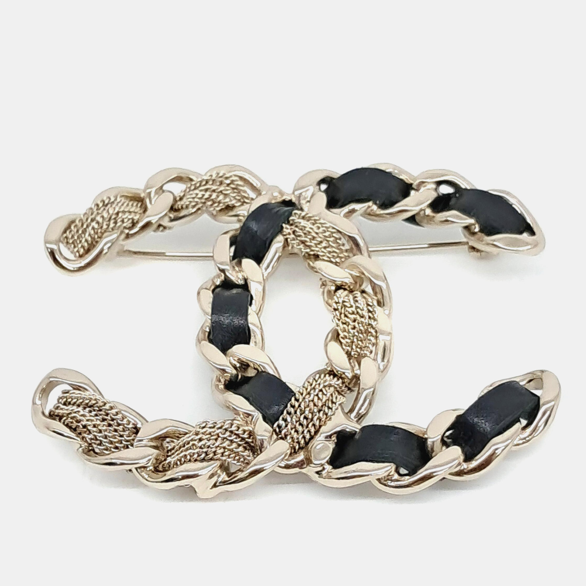 

Chanel Black/Gold Metal Chain French New Wave CC Brooch