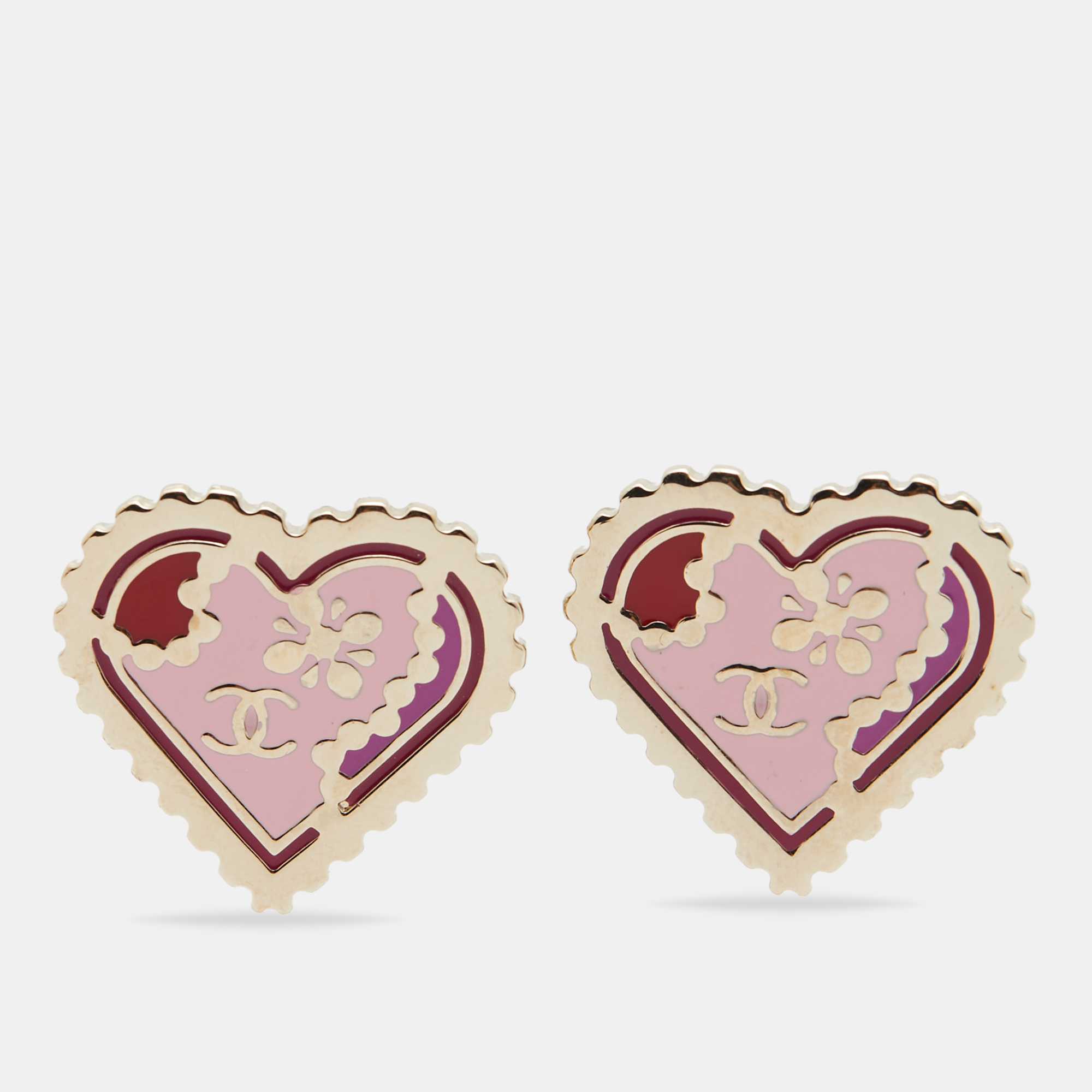 

Chanel CC Heart Multicolor Enamel Gold Tone Clip On Earring