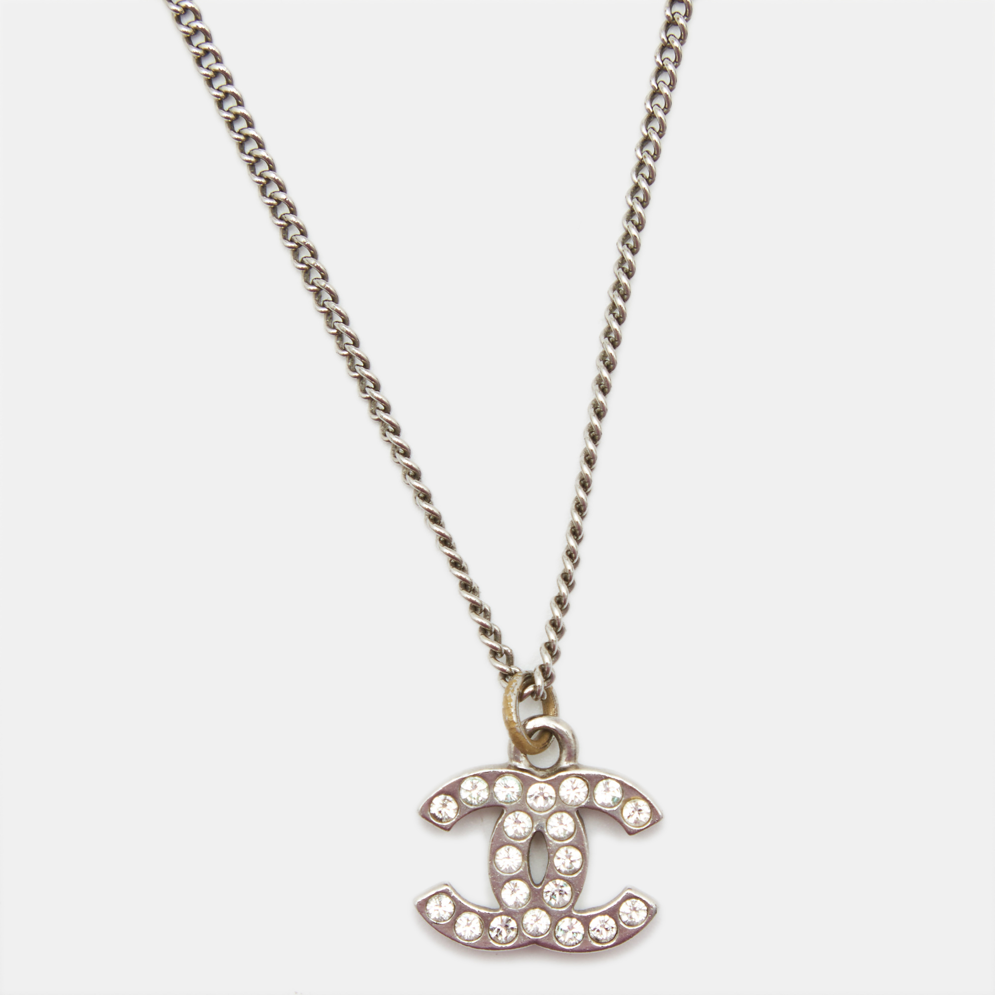 

Chanel CC Crystals Silver Tone Pendant Chain Necklace