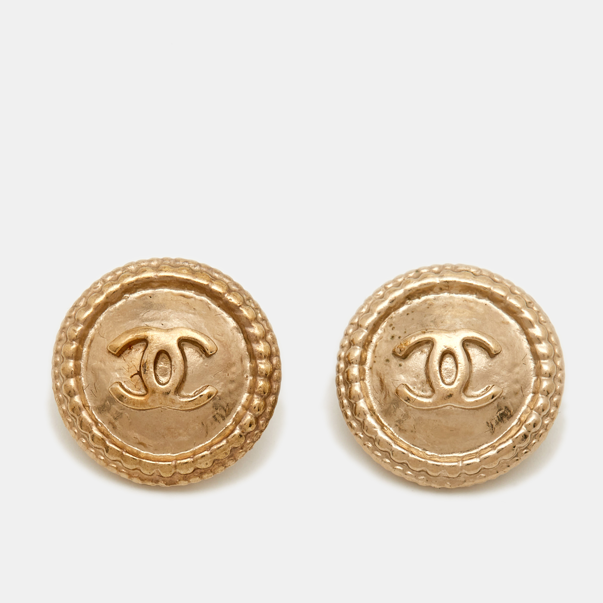 

Chanel CC Gold Tone Stud Earrings