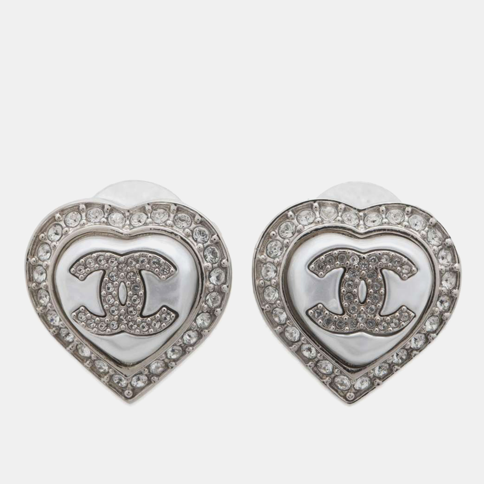 

Chanel Silver Metal Rhinestone Heart Earring