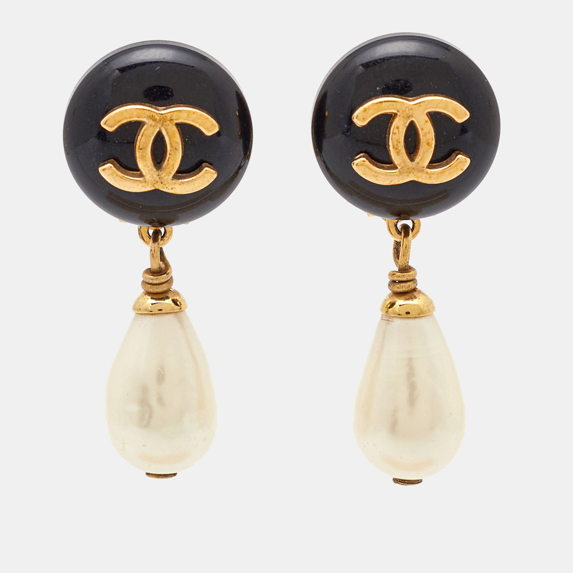 

Chanel CC Resin Faux Pearl Gold Tone Earrings