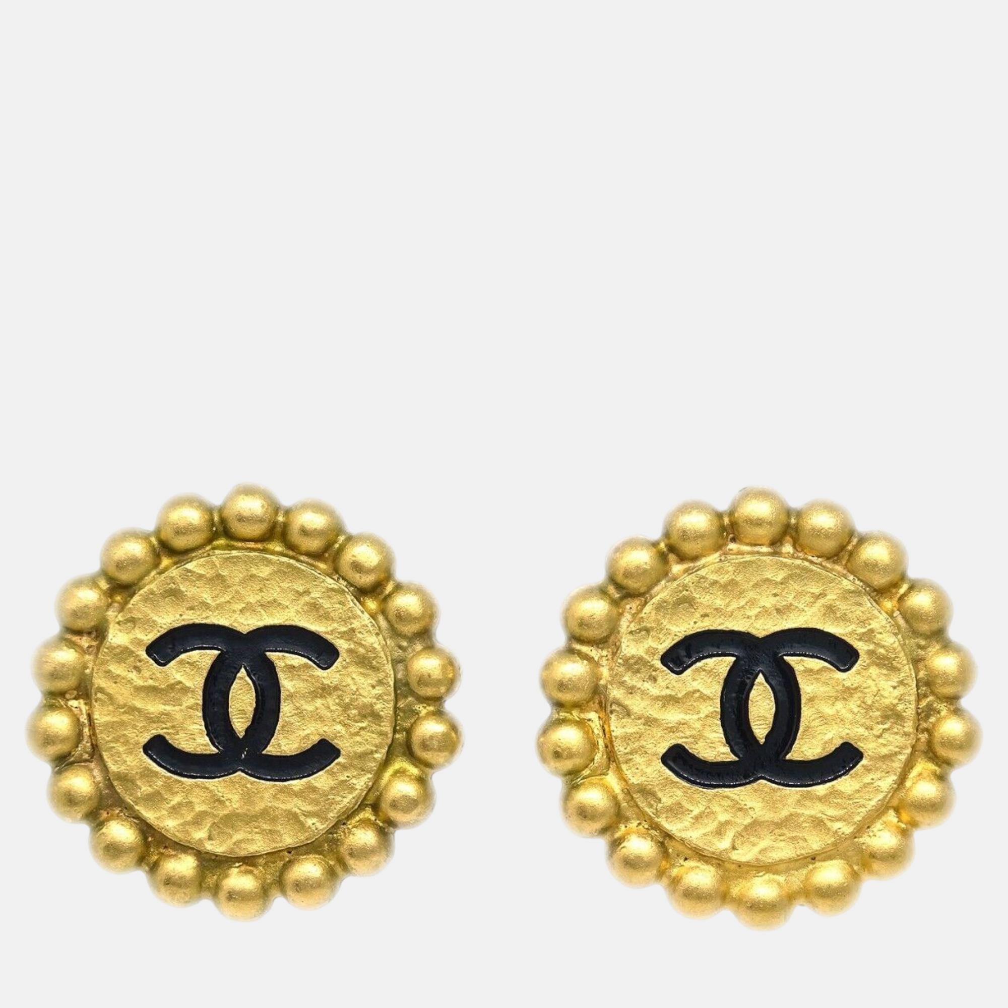 

Chanel Gold Black Button Clip-On Earrings 95P