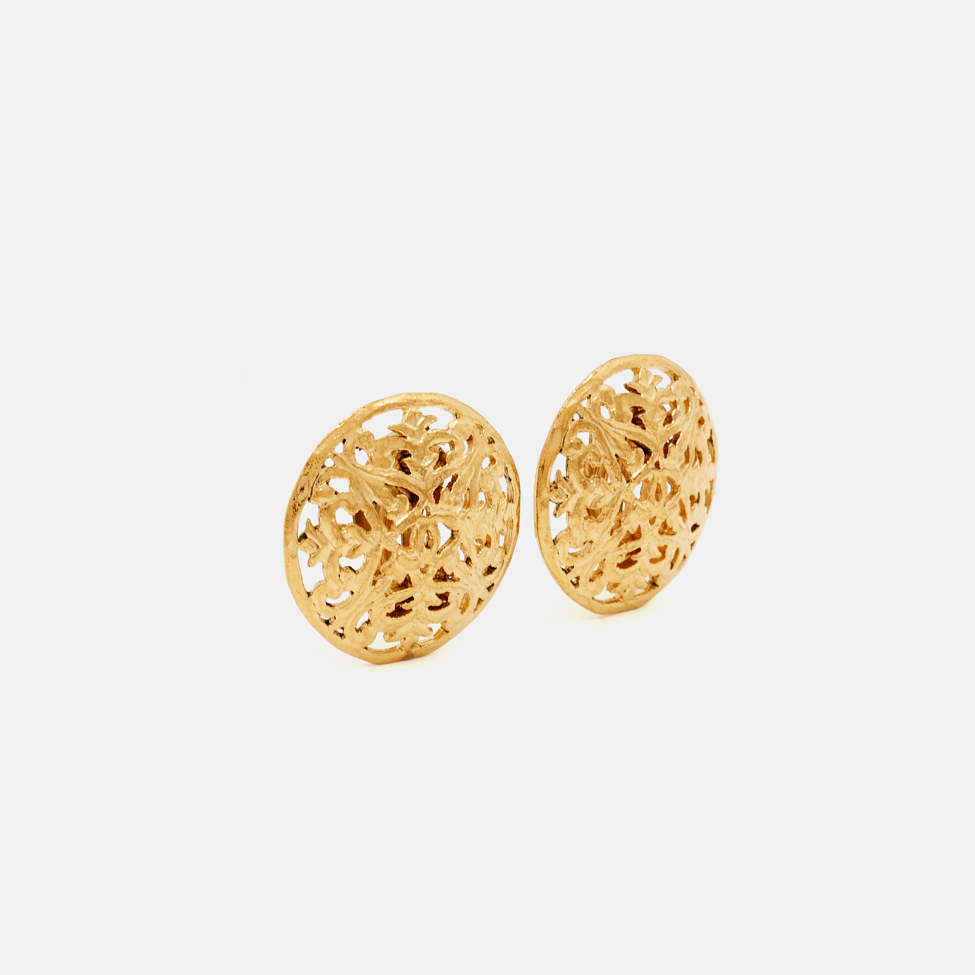 Chanel CC Vintage Gold Tone Round Clip Earrings 