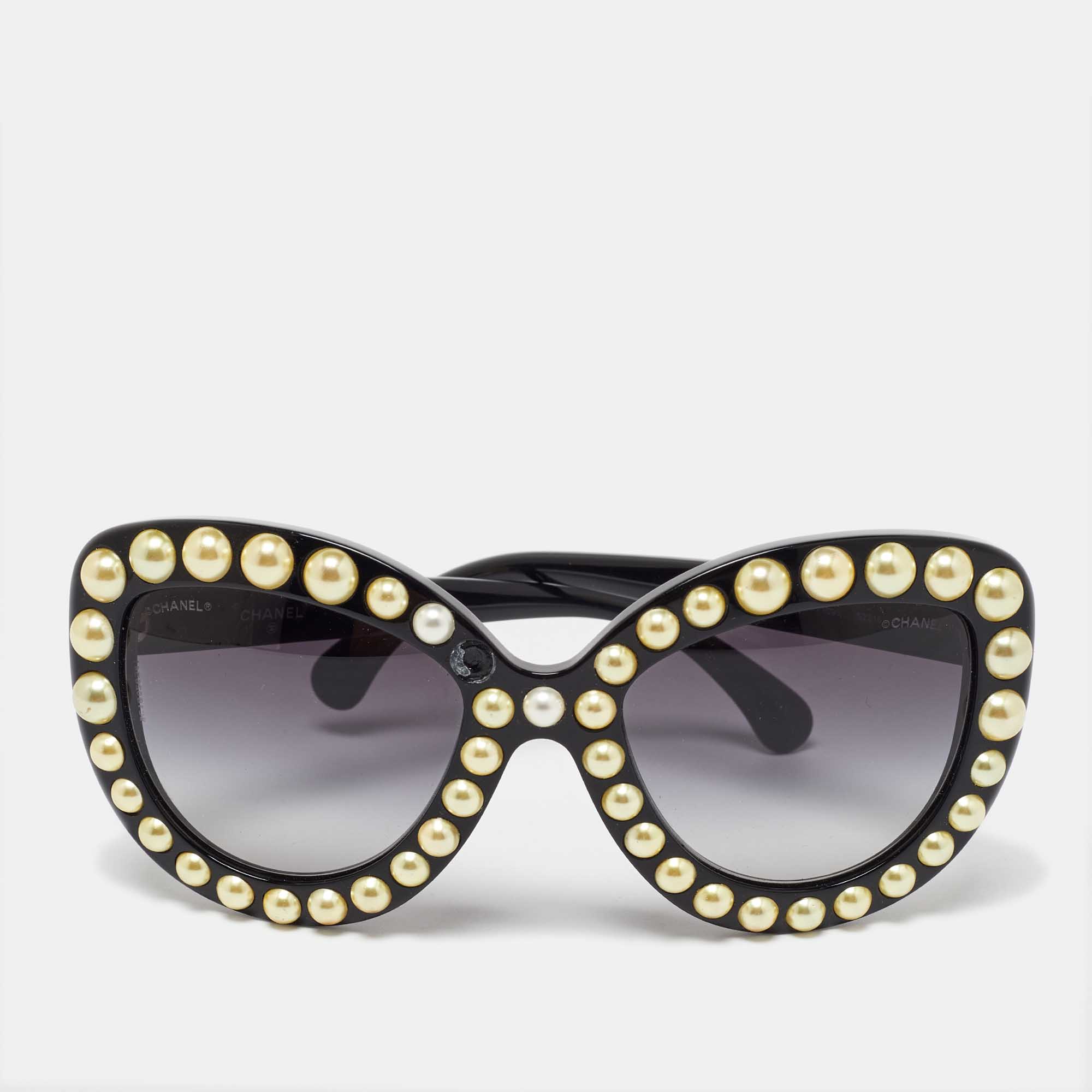 

Chanel Black/Grey Gradient 71095 Faux Pearl Cat-Eye Sunglasses