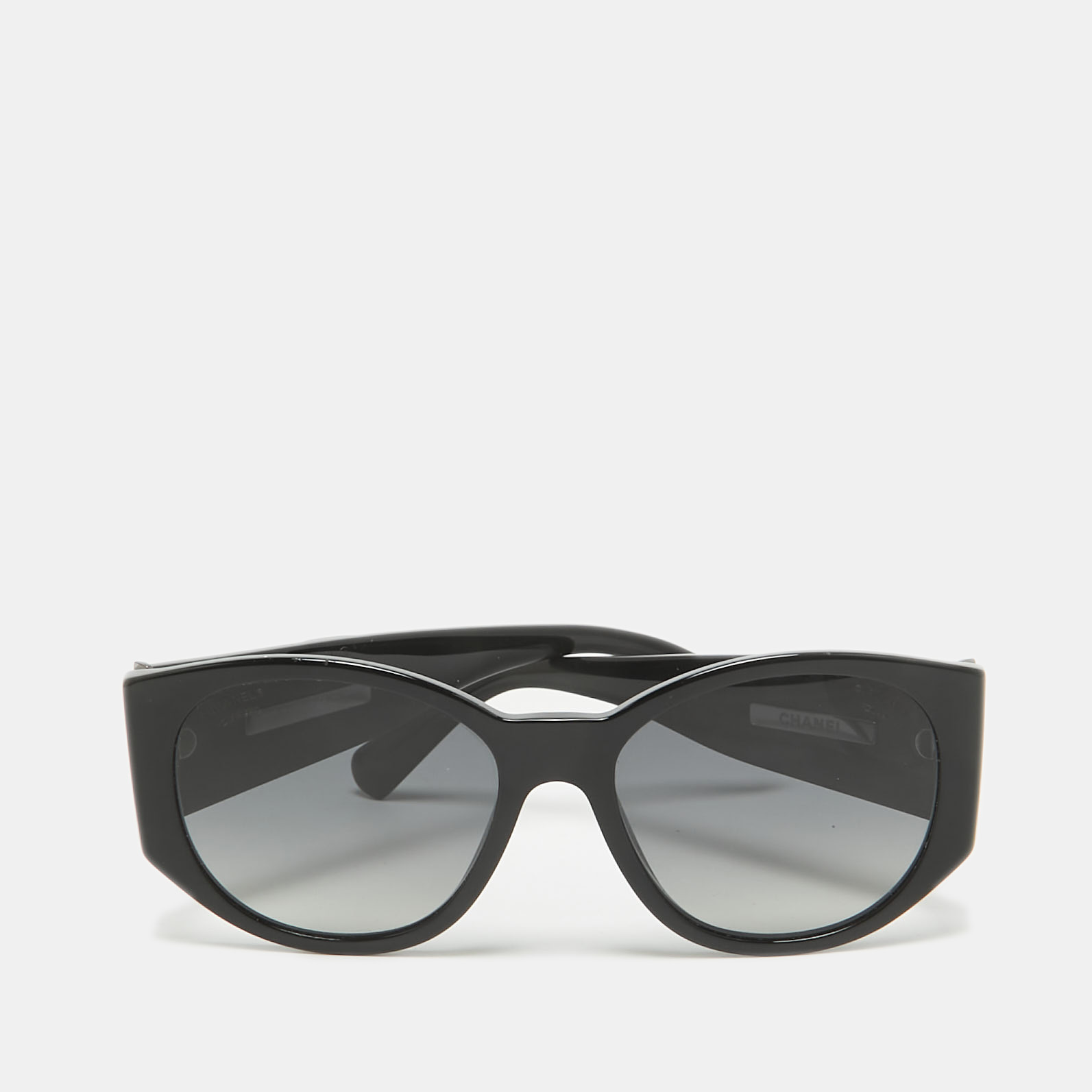 

Chanel Black Gradient 5411 CC Oval Sunglasses