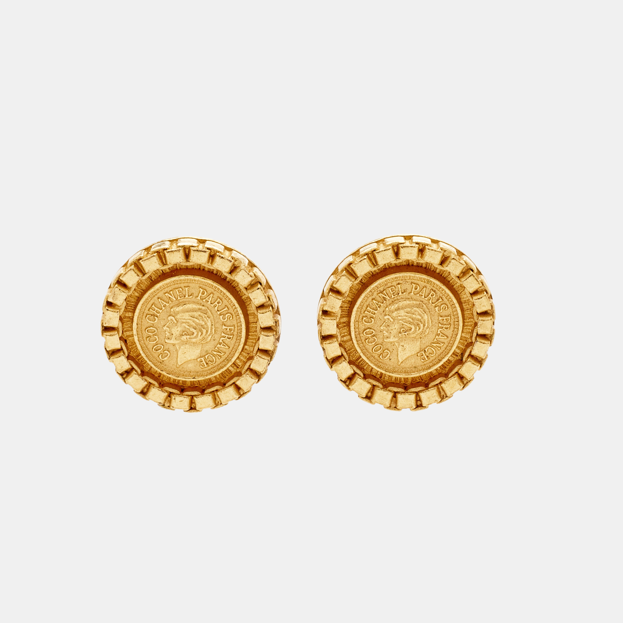 

Chanel Coco Chanel Medallion Vintage Gold Tone Clip On Earrings