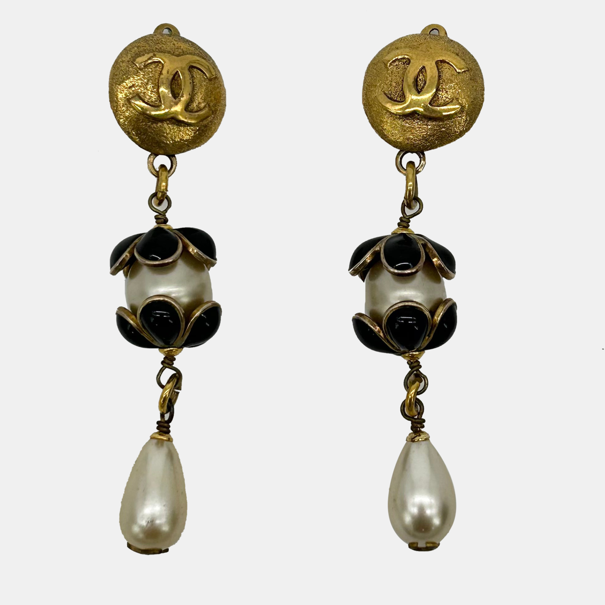 

Chanel Gold Enamel Pearl Teardrop Earrings