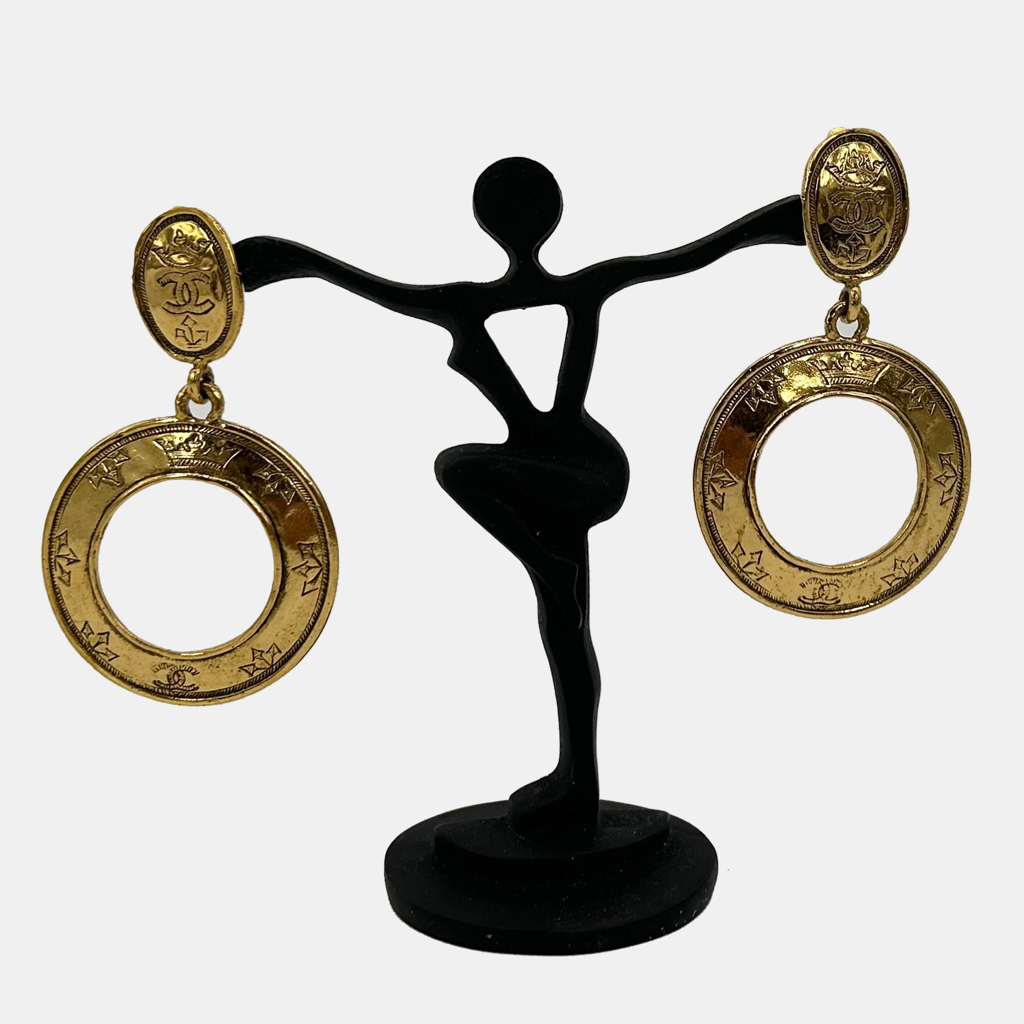 

Chanel Vintage Gold Hoop Earrings