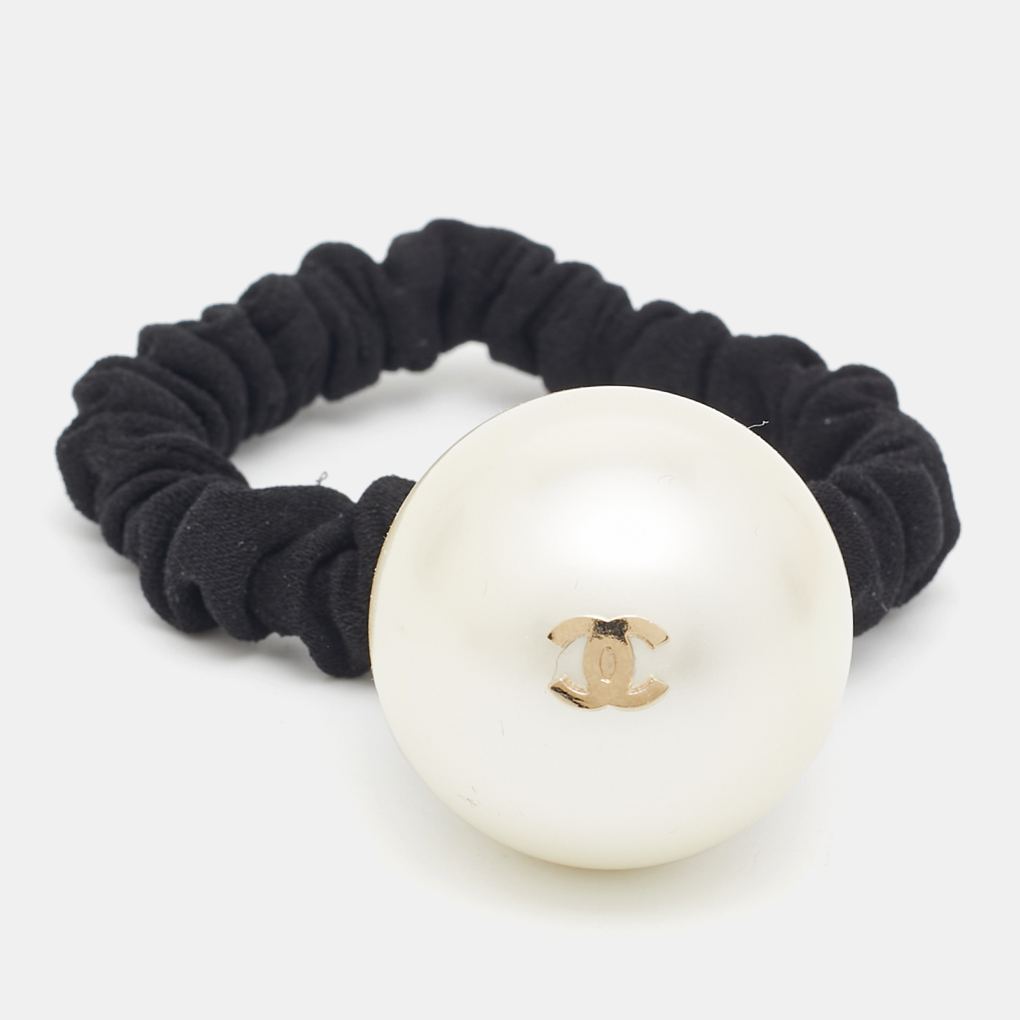 

Chanel Black CC Faux Pearl Hair Tie