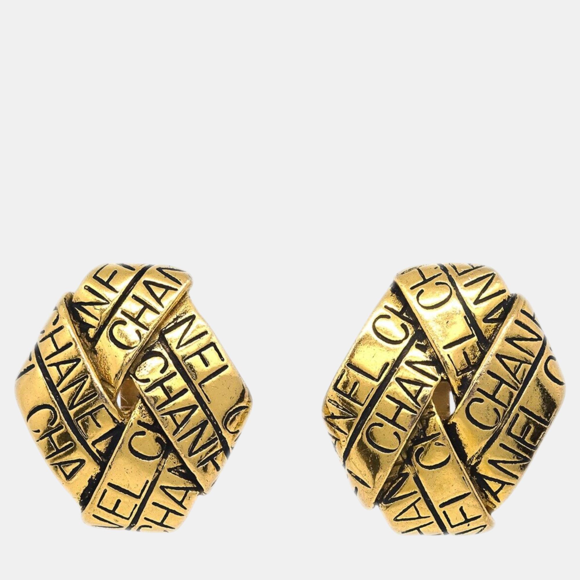 

Chanel Rhombus Earrings Clip-On Gold 96P