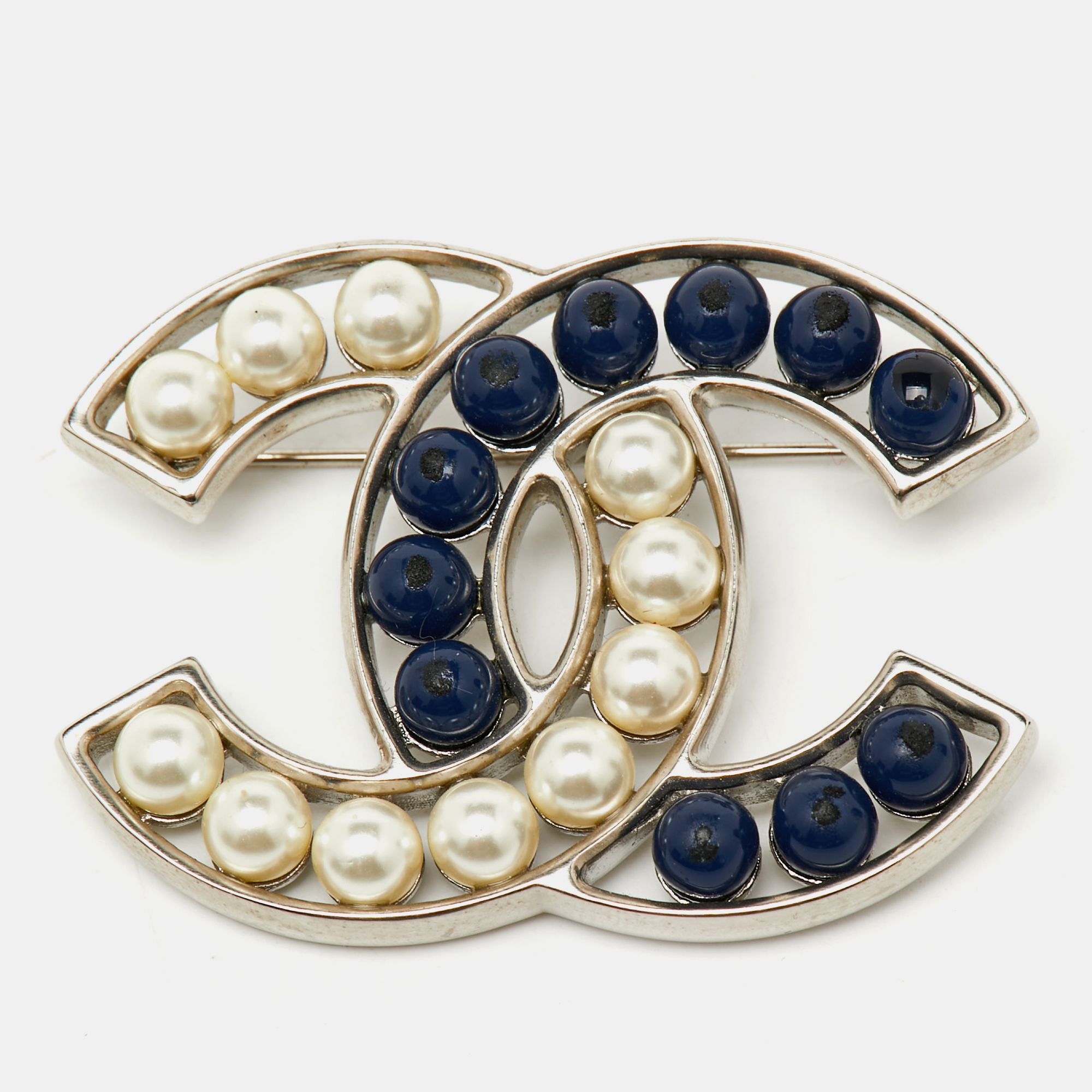 

Chanel CC Faux Pearl Blue Bead Pin Brooch, Multicolor