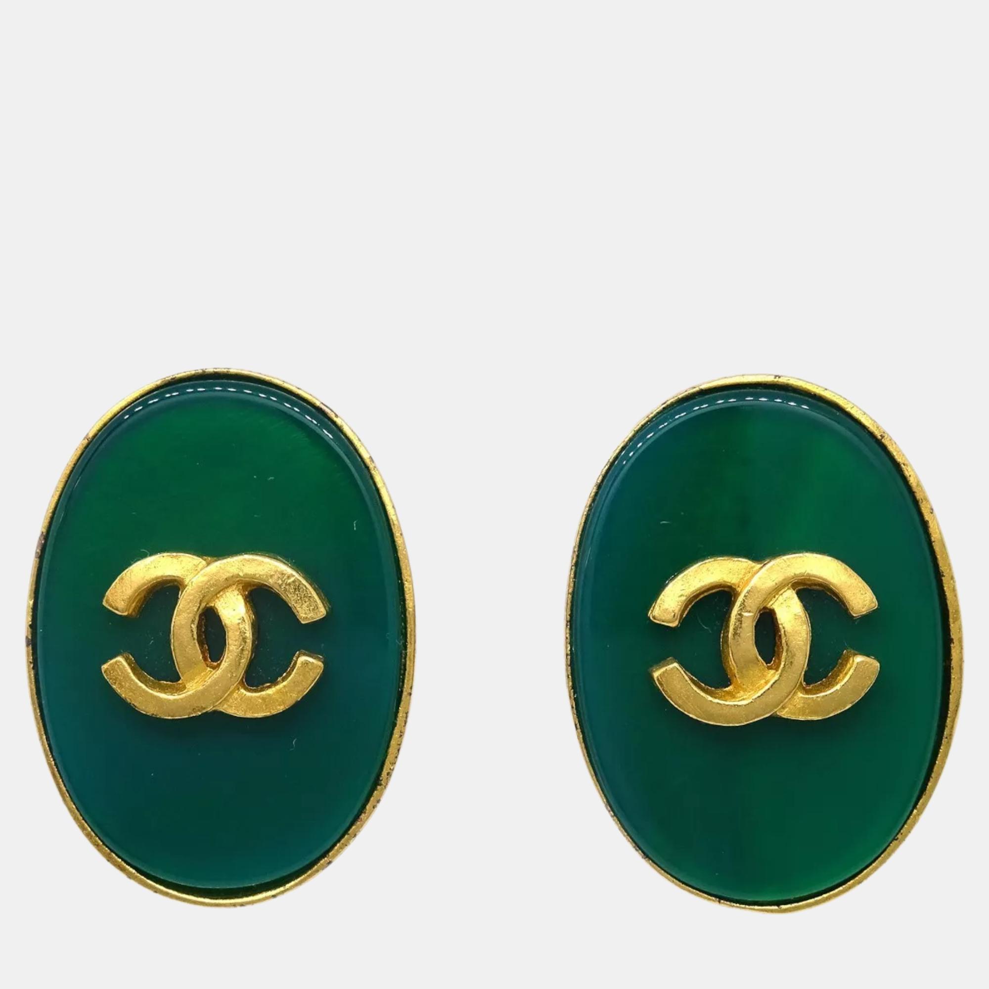 

Chanel Green Gold Plated Oval Stone Clip-On Earrings