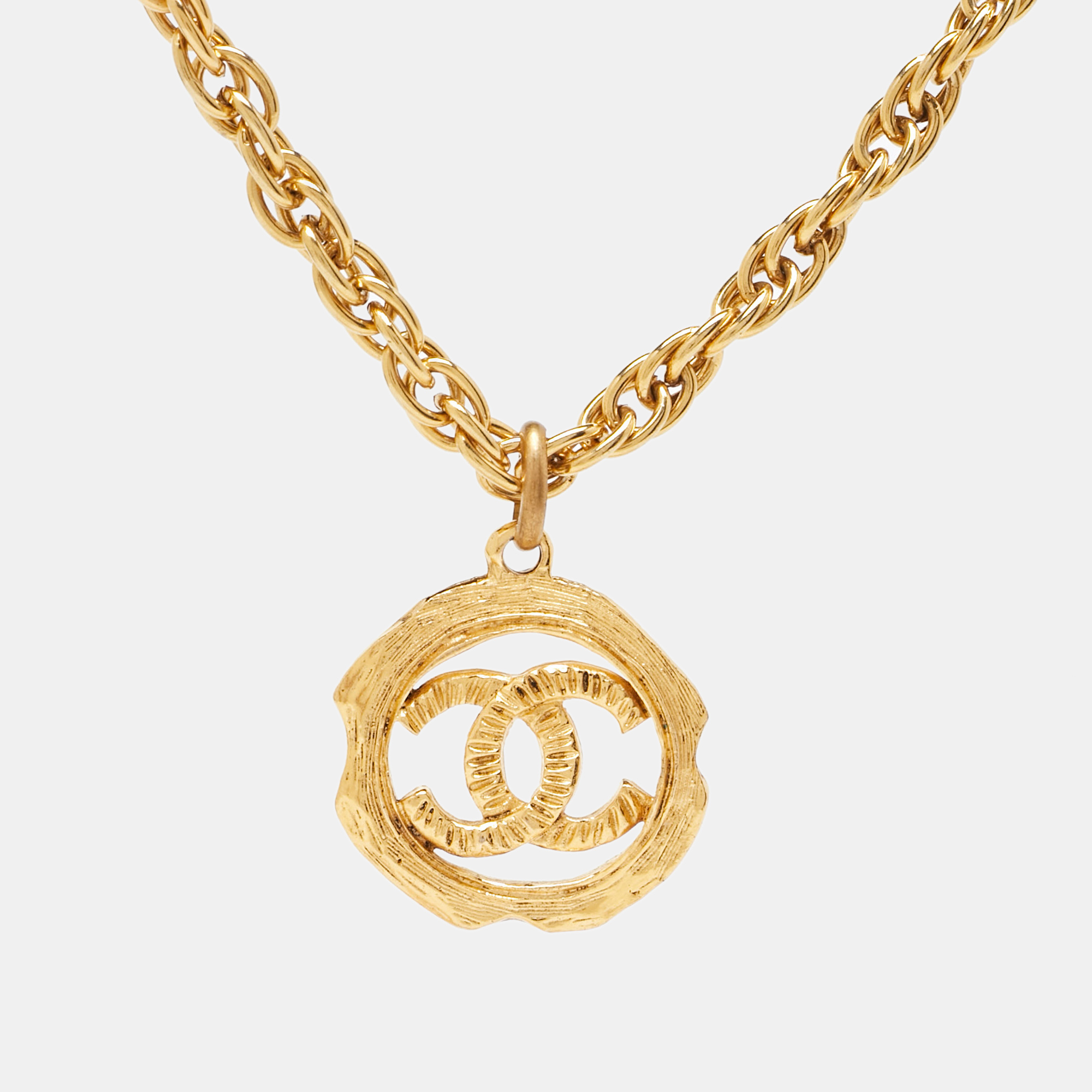 

Chanel CC Gold Tone Pendant Necklace