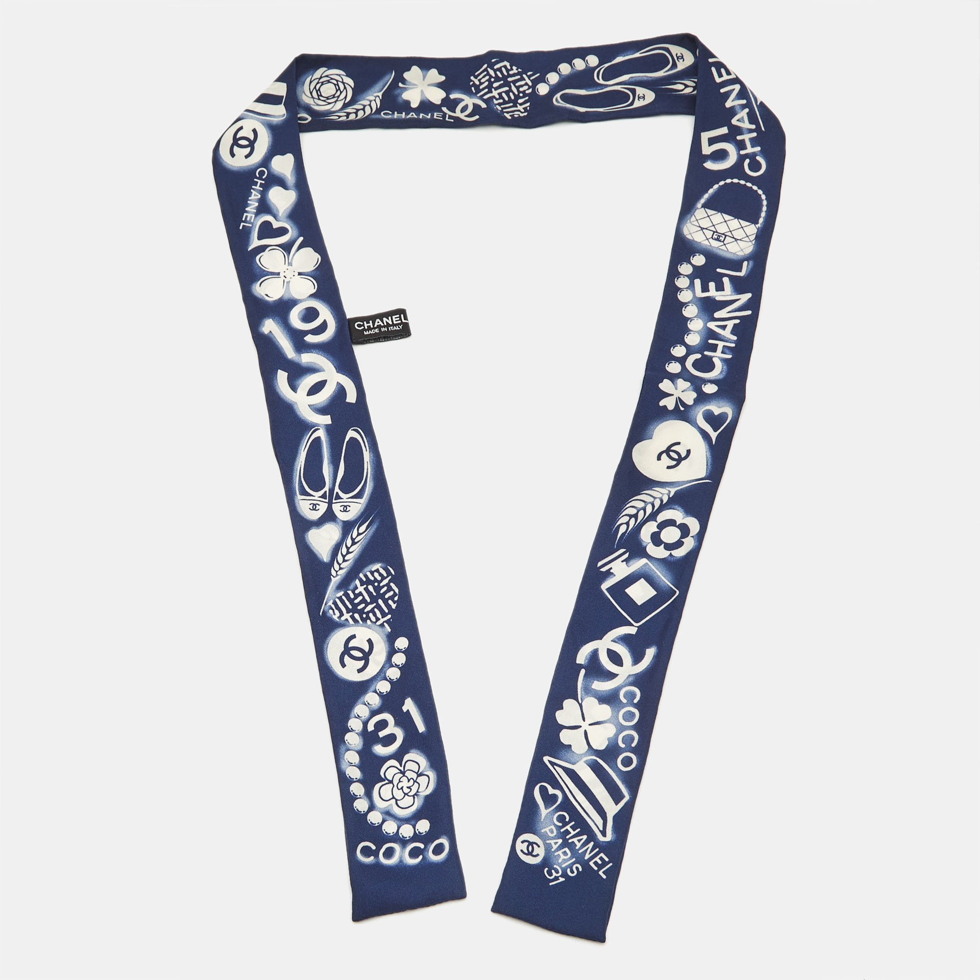 

Chanel Dark Blue CC Charms Print Silk Slim Bandeau Scarf