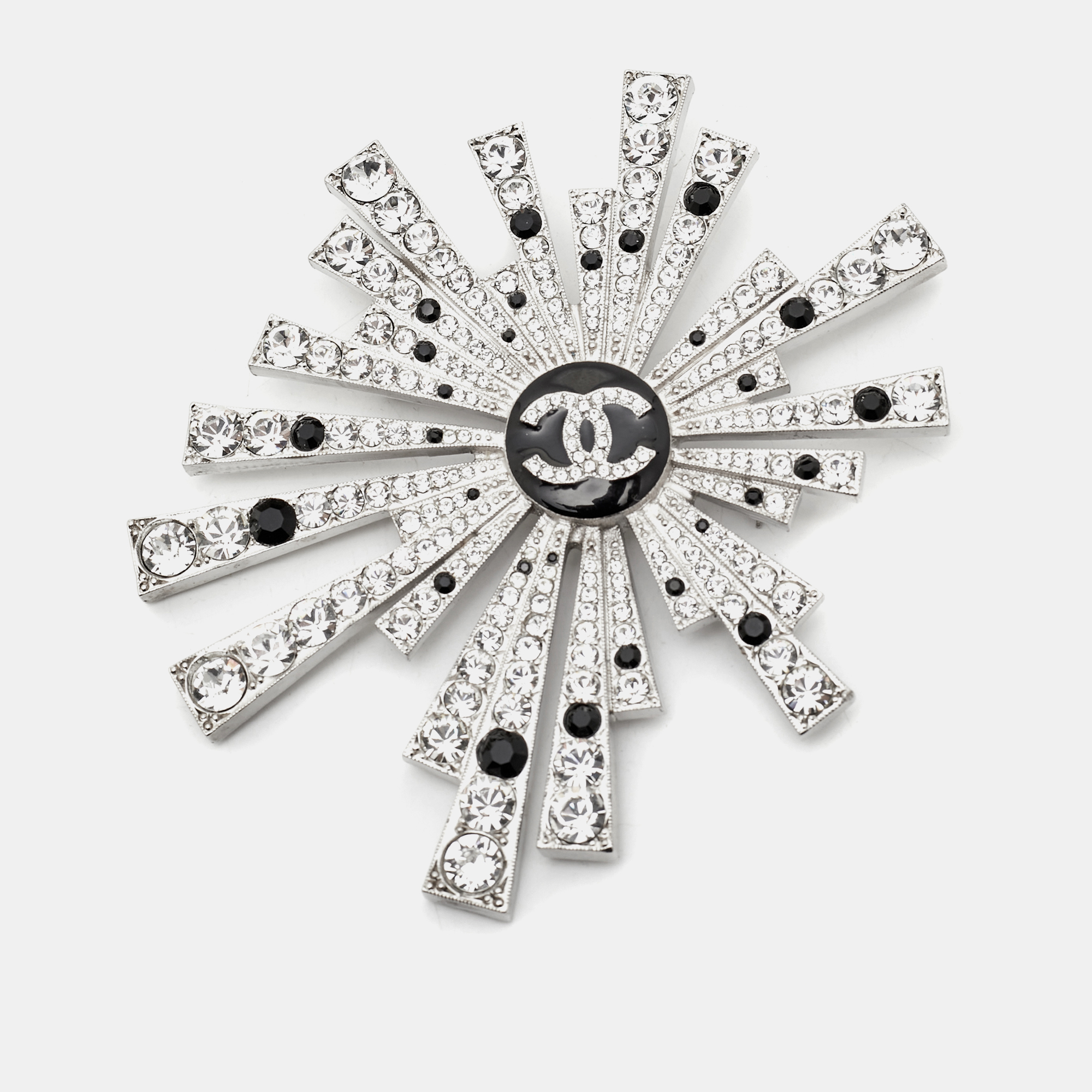 

Chanel Starburst CC Enamel Crystals Silver Tone Brooch