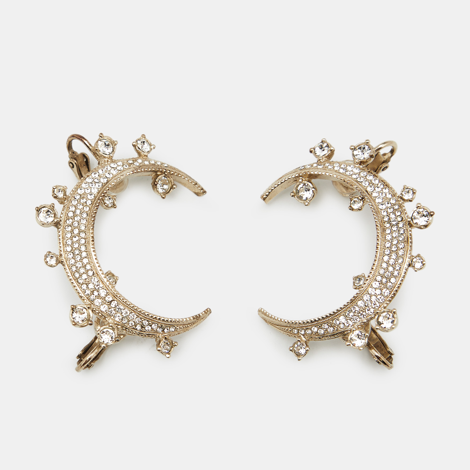 

Chanel CC Moon Crystal Gold Tone Clip On Cuff Earrings