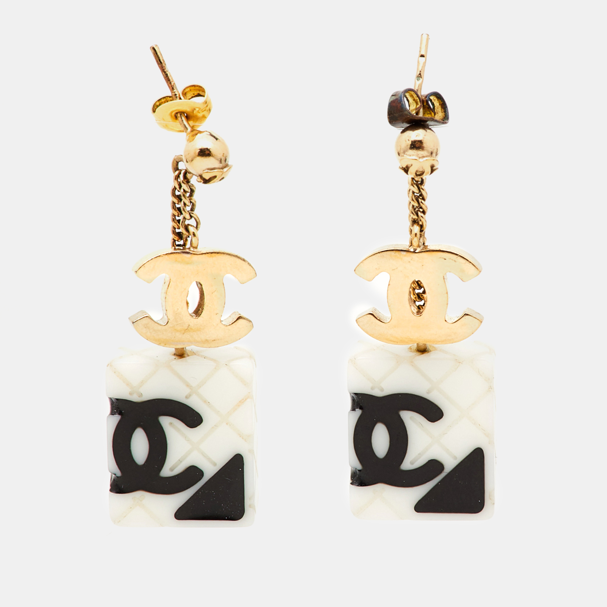 

Chanel CC Resin Gold Tone Earrings