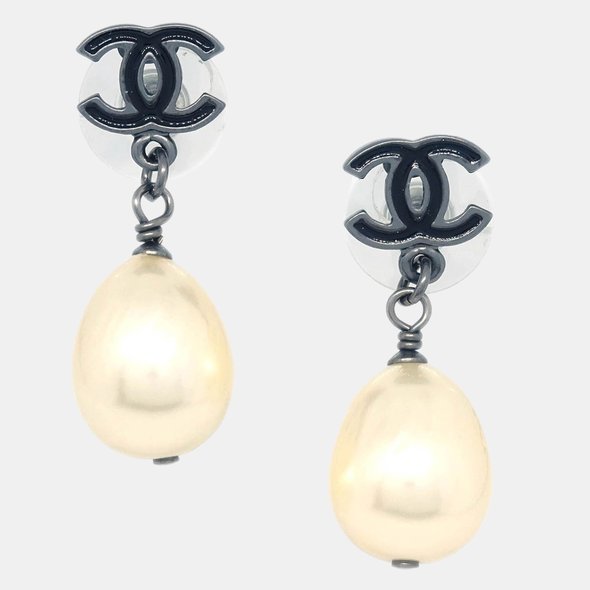 

Chanel Dangle Piercing Earrings Artificial Pearl CC Silver, Black