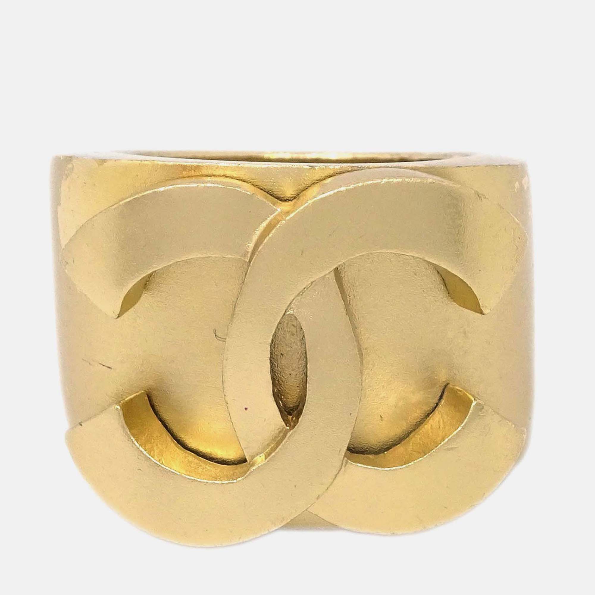 

Chanel Gold Plated Ring
