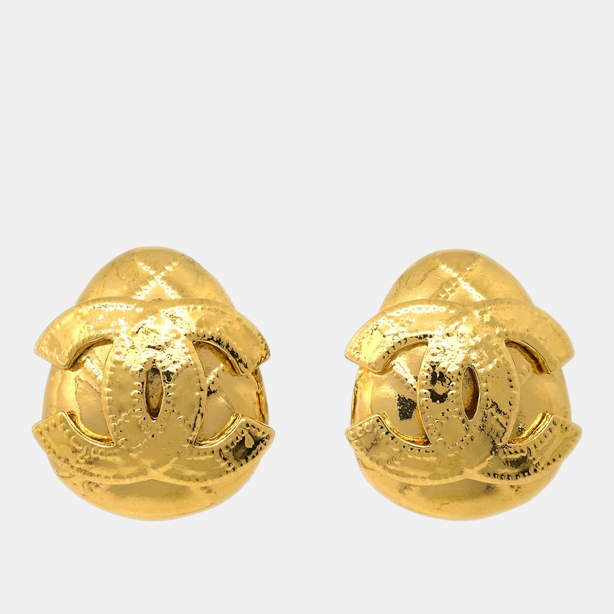 

Chanel Earrings Clip-On Gold