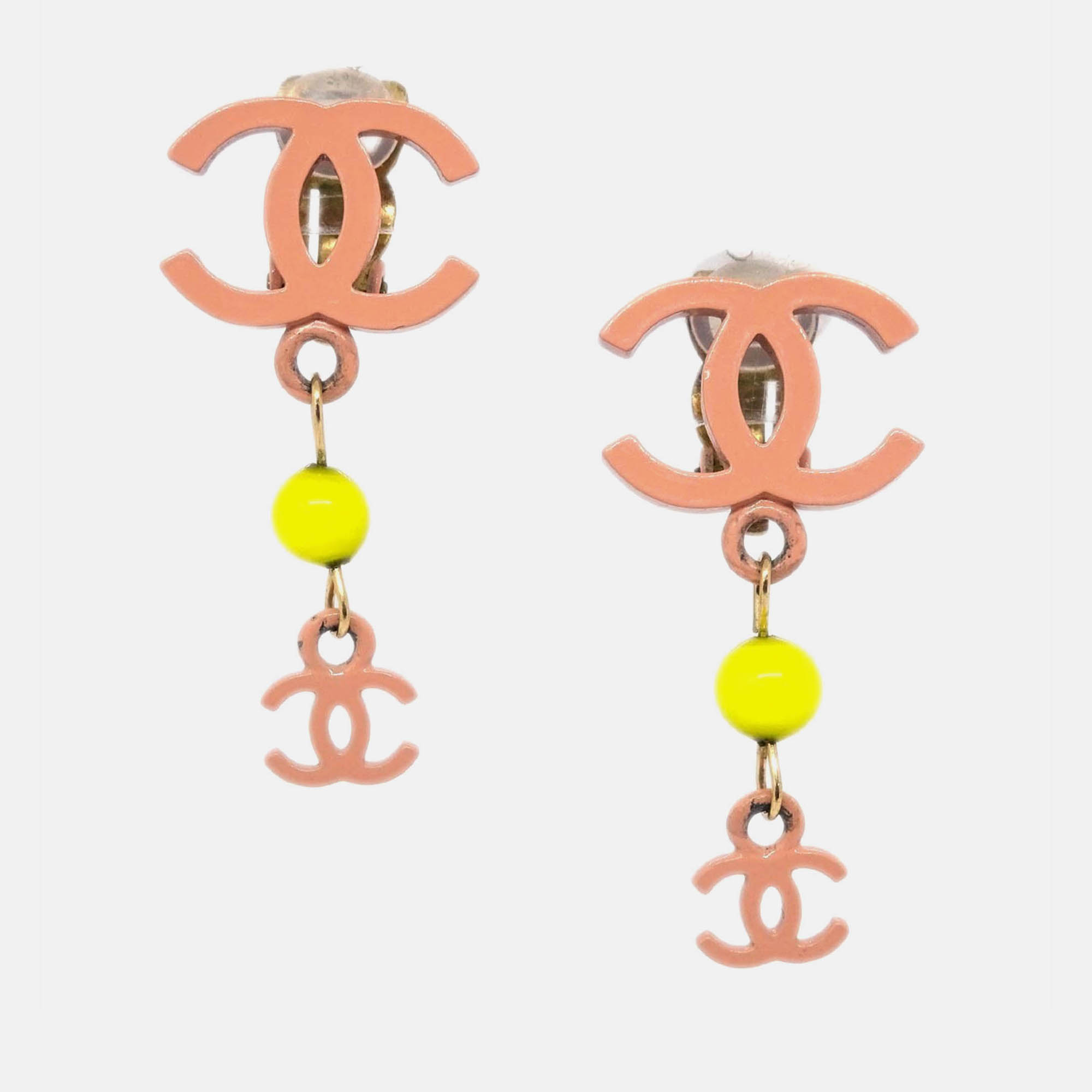 

Chanel CC Dangle Earrings Pink Clip-On