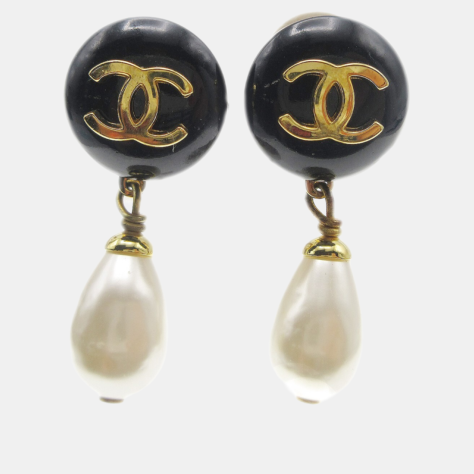 

Chanel Artificial Pearl Dangle Earrings Clip-On Gold Black