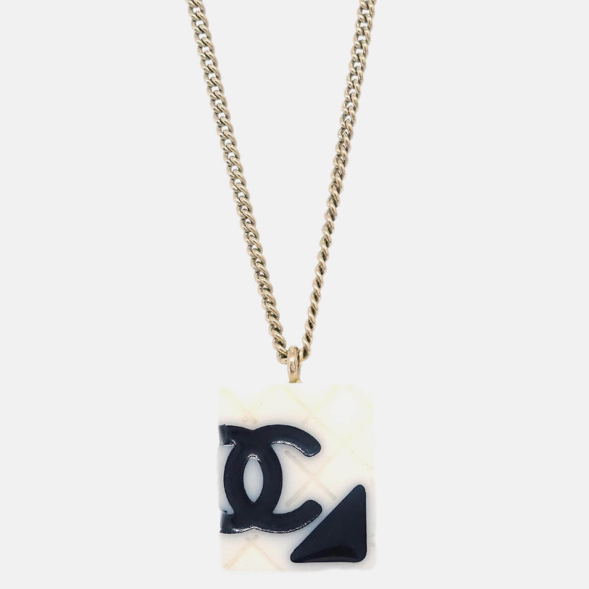 

Chanel Cambon Ligne Gold/White Pendant Chain Necklace