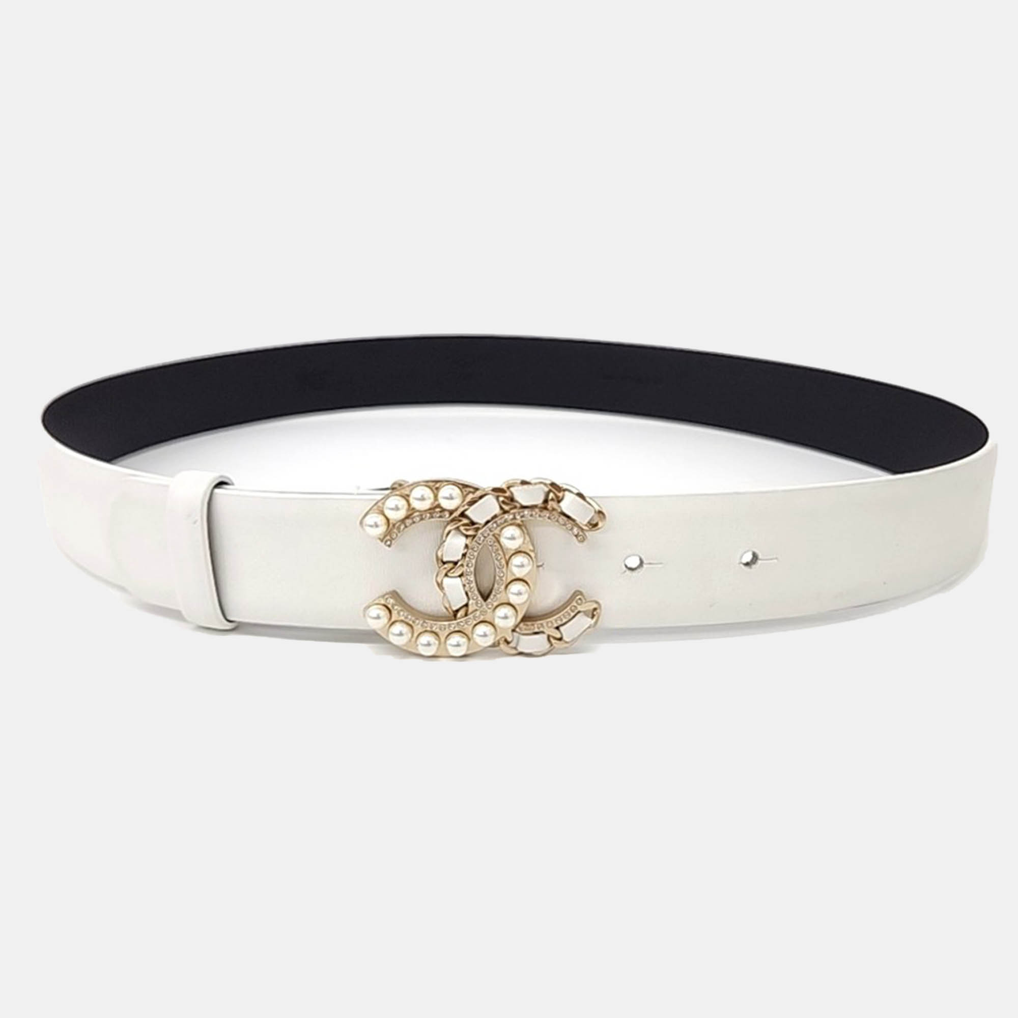 

Chanel logo belt, White